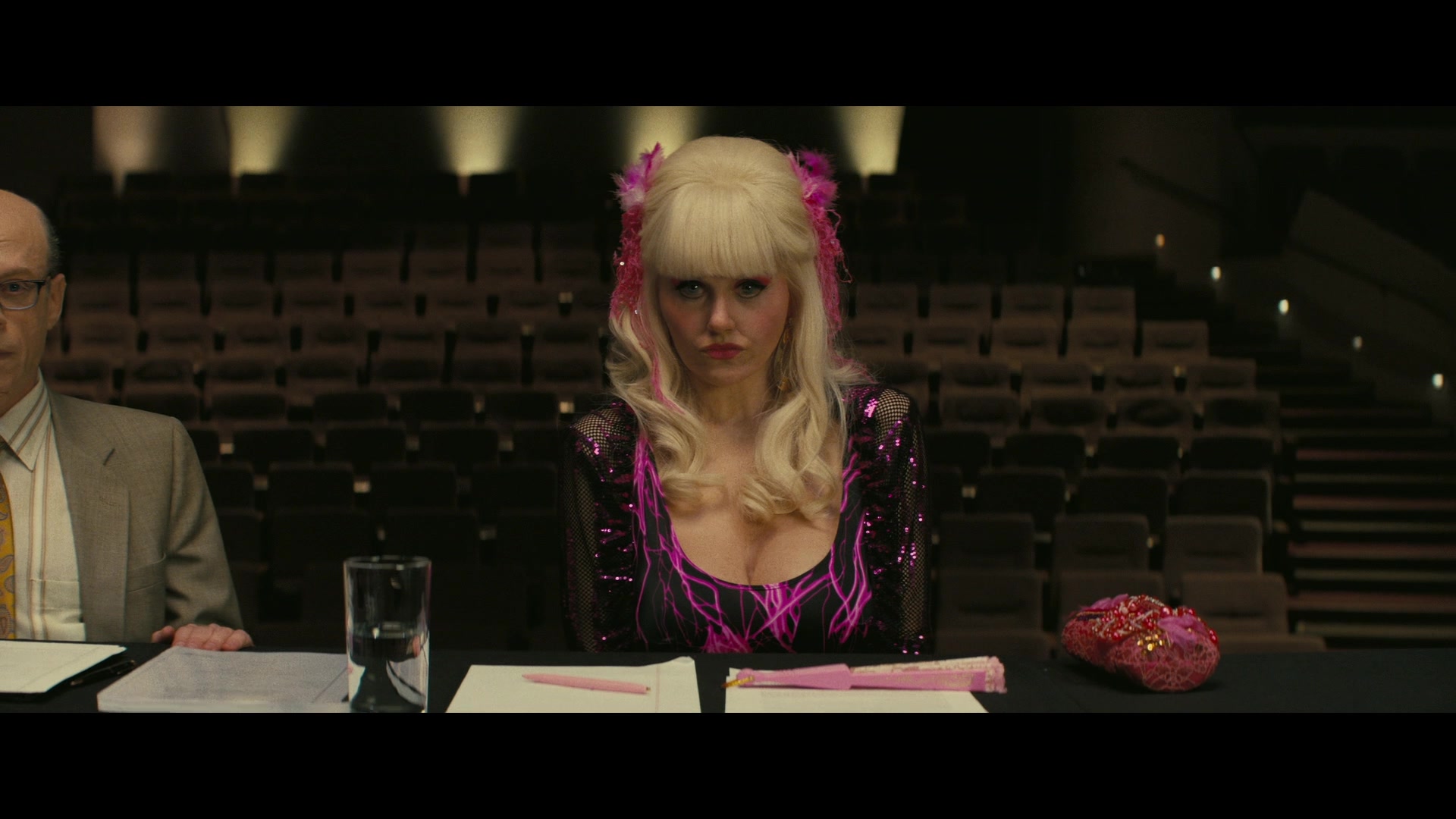Angelyne_S01E04_The_Tease_1080p_ERW_005530.jpg