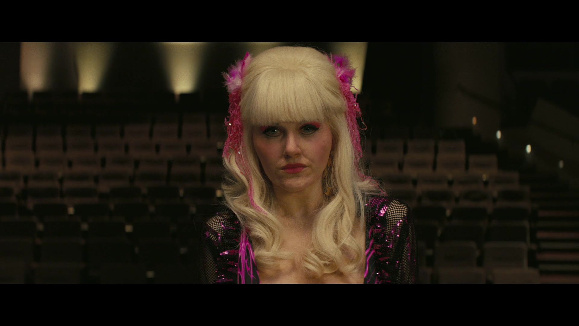 Angelyne_S01E04_The_Tease_1080p_ERW_005634.jpg