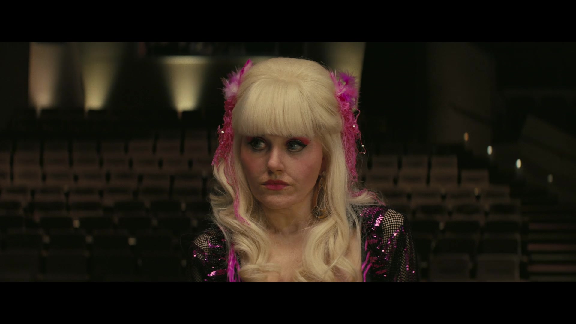 Angelyne_S01E04_The_Tease_1080p_ERW_005744.jpg