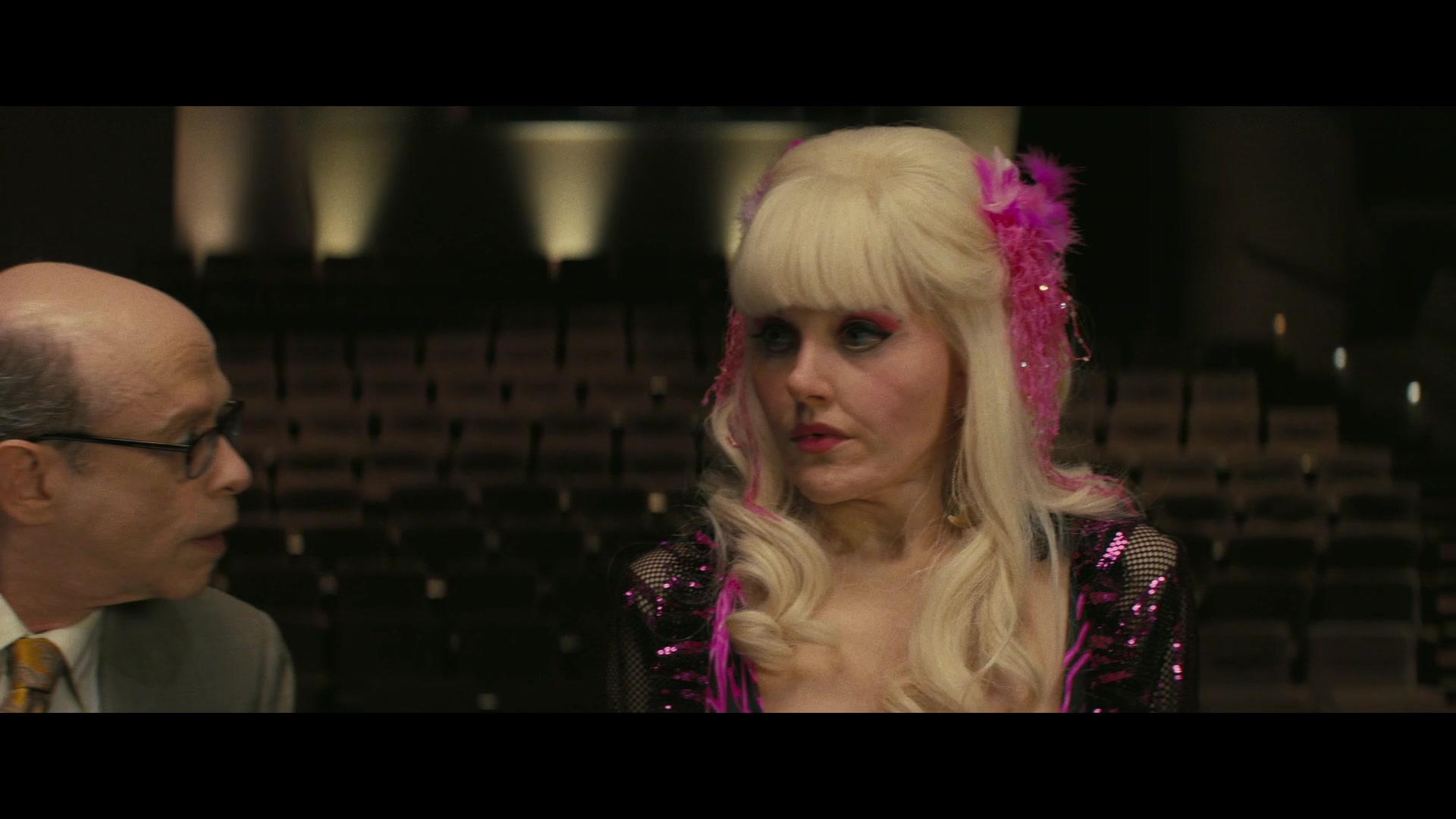 Angelyne_S01E04_The_Tease_1080p_ERW_005755.jpg