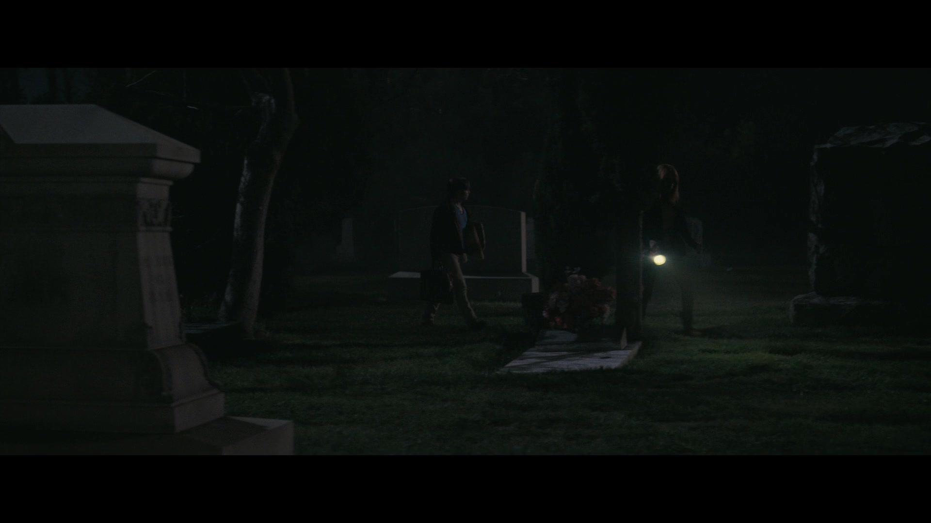 Angelyne_S01E05_Pink_Clouds_1080p_ERW_002657.jpg