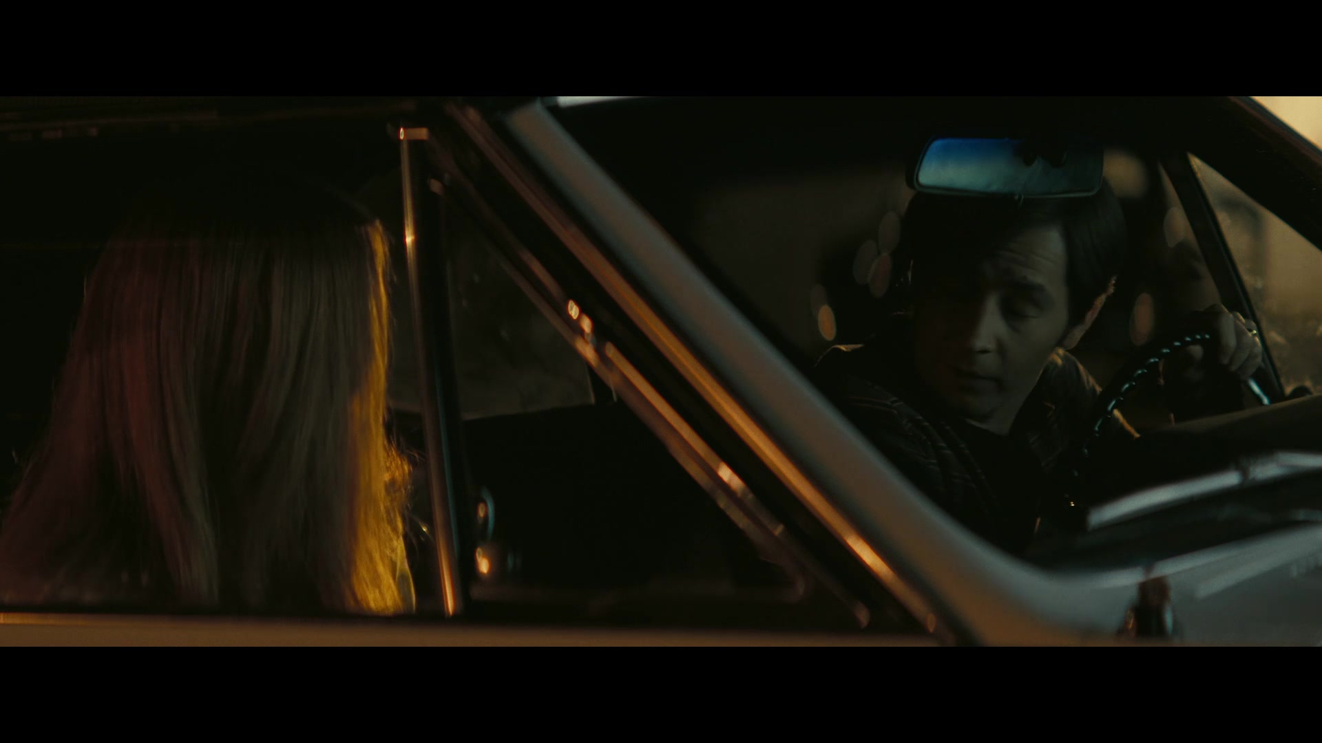 Angelyne_S01E05_Pink_Clouds_1080p_ERW_003538.jpg
