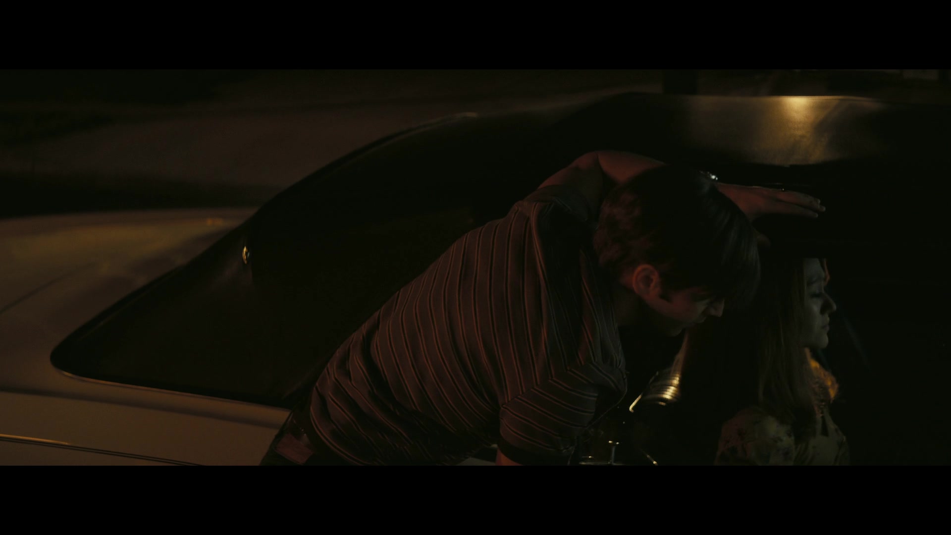 Angelyne_S01E05_Pink_Clouds_1080p_ERW_003606.jpg