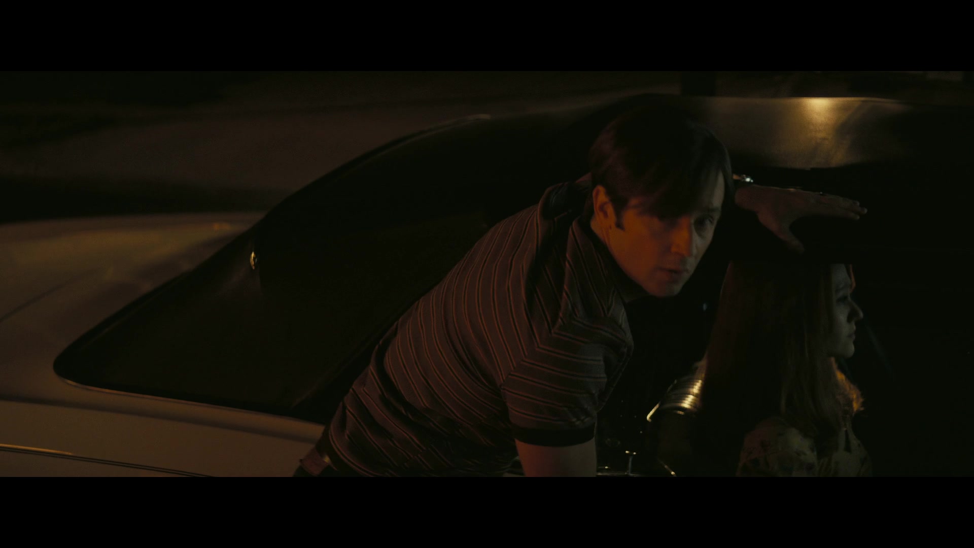 Angelyne_S01E05_Pink_Clouds_1080p_ERW_003607.jpg