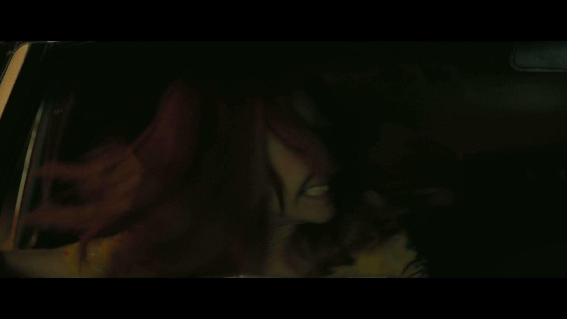 Angelyne_S01E05_Pink_Clouds_1080p_ERW_003684.jpg