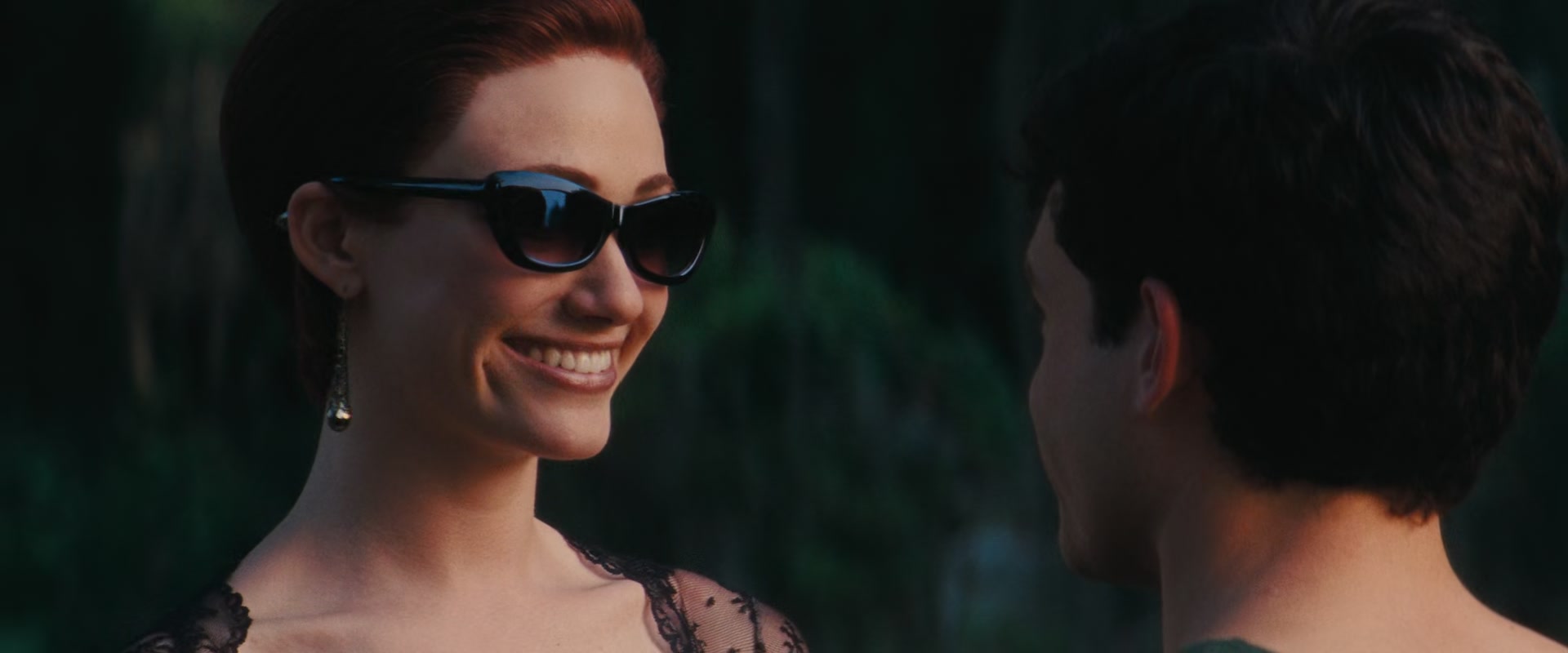 Beautiful_Creatures_2013_1080p_BluRay_ERW_007745.jpg