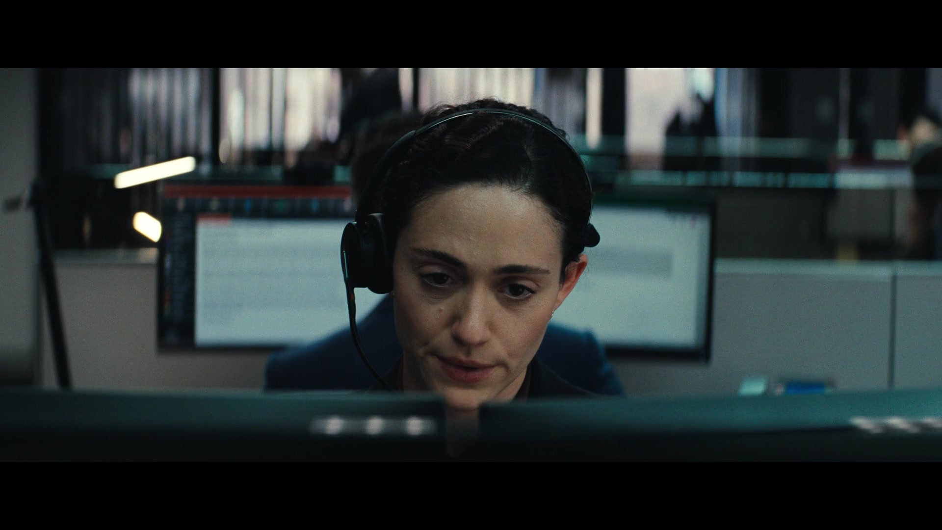Furious_S01E01_The_Gorgon_1080p_ERW_000910.jpg