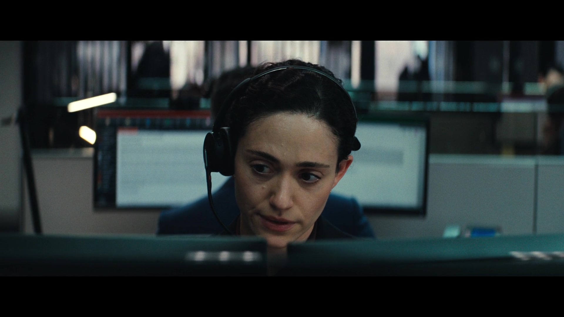 Furious_S01E01_The_Gorgon_1080p_ERW_000911.jpg