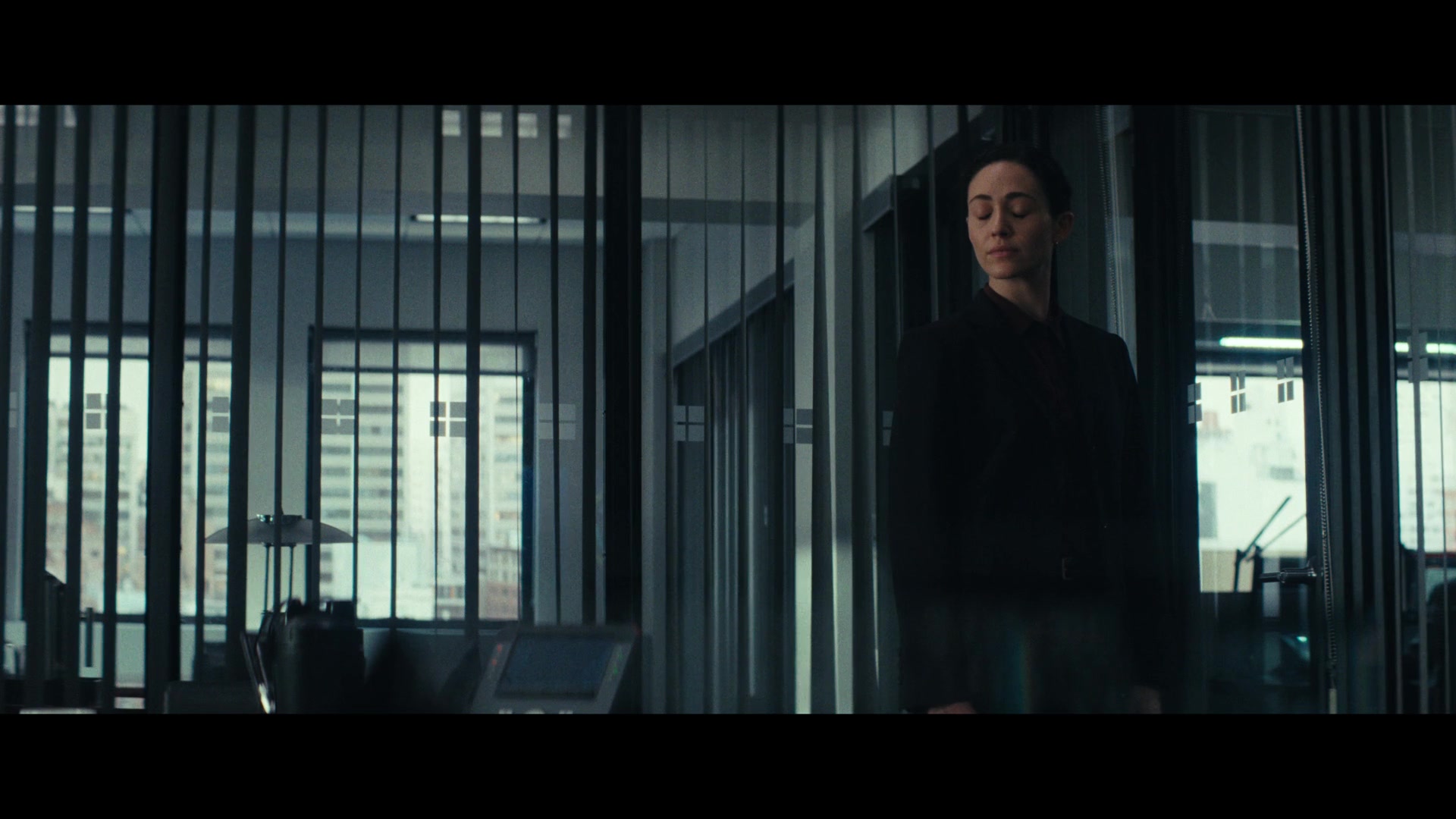 Furious_S01E01_The_Gorgon_1080p_ERW_001126.jpg