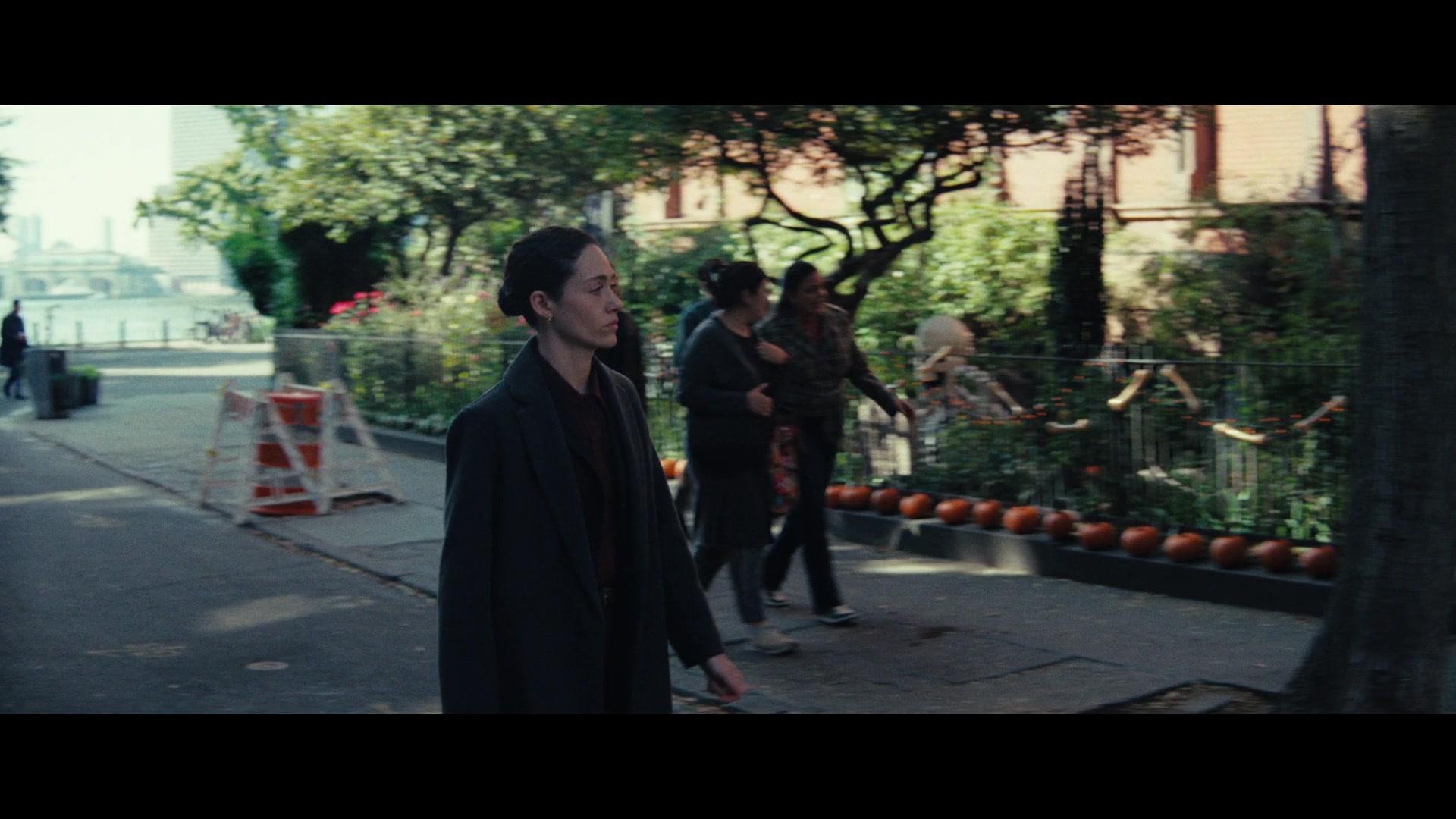 Furious_S01E01_The_Gorgon_1080p_ERW_001165.jpg Furious_S01E01_The_Gorgon_1080p_ERW_001165.jpg