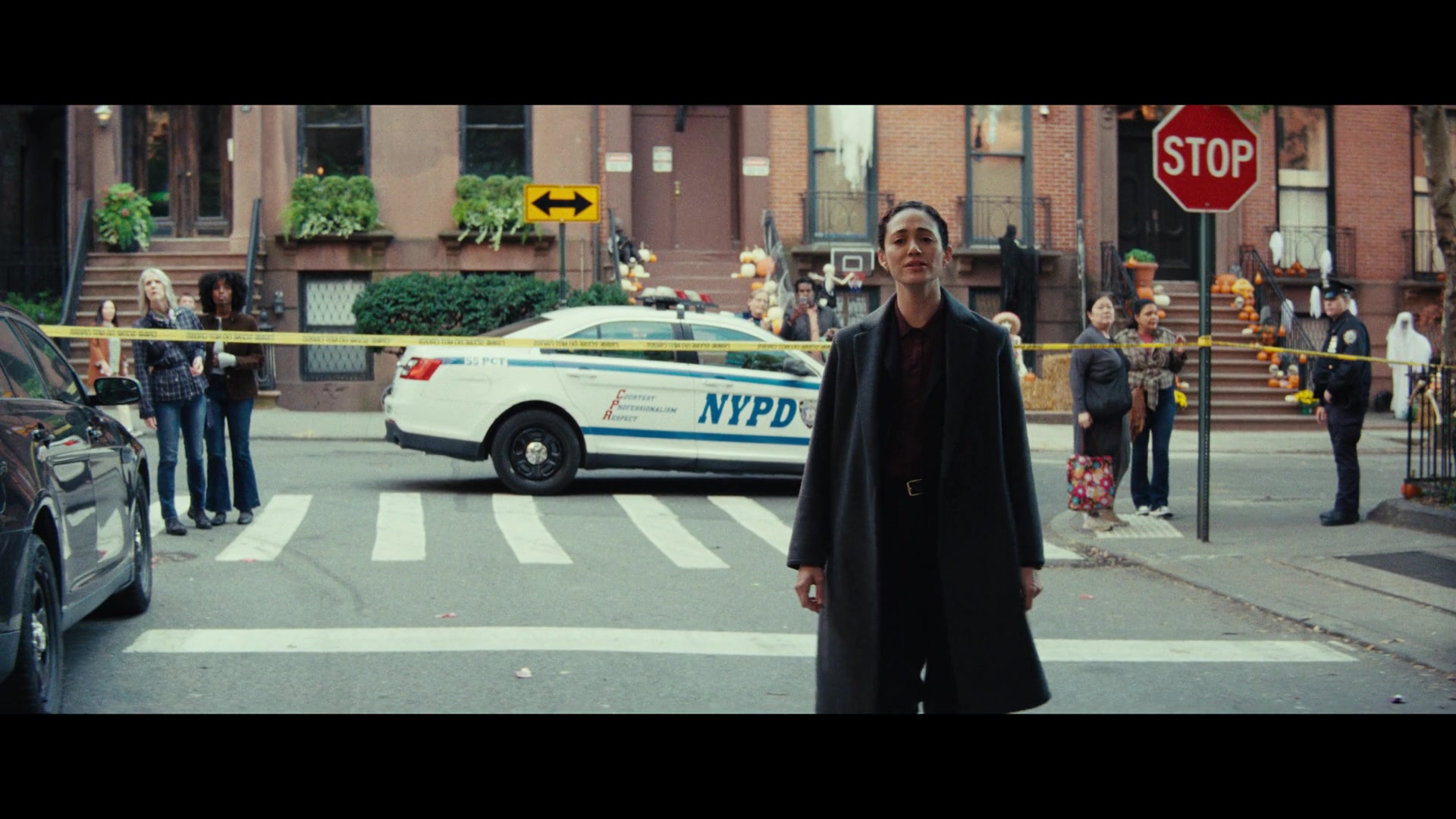 Furious_S01E01_The_Gorgon_1080p_ERW_001196.jpg