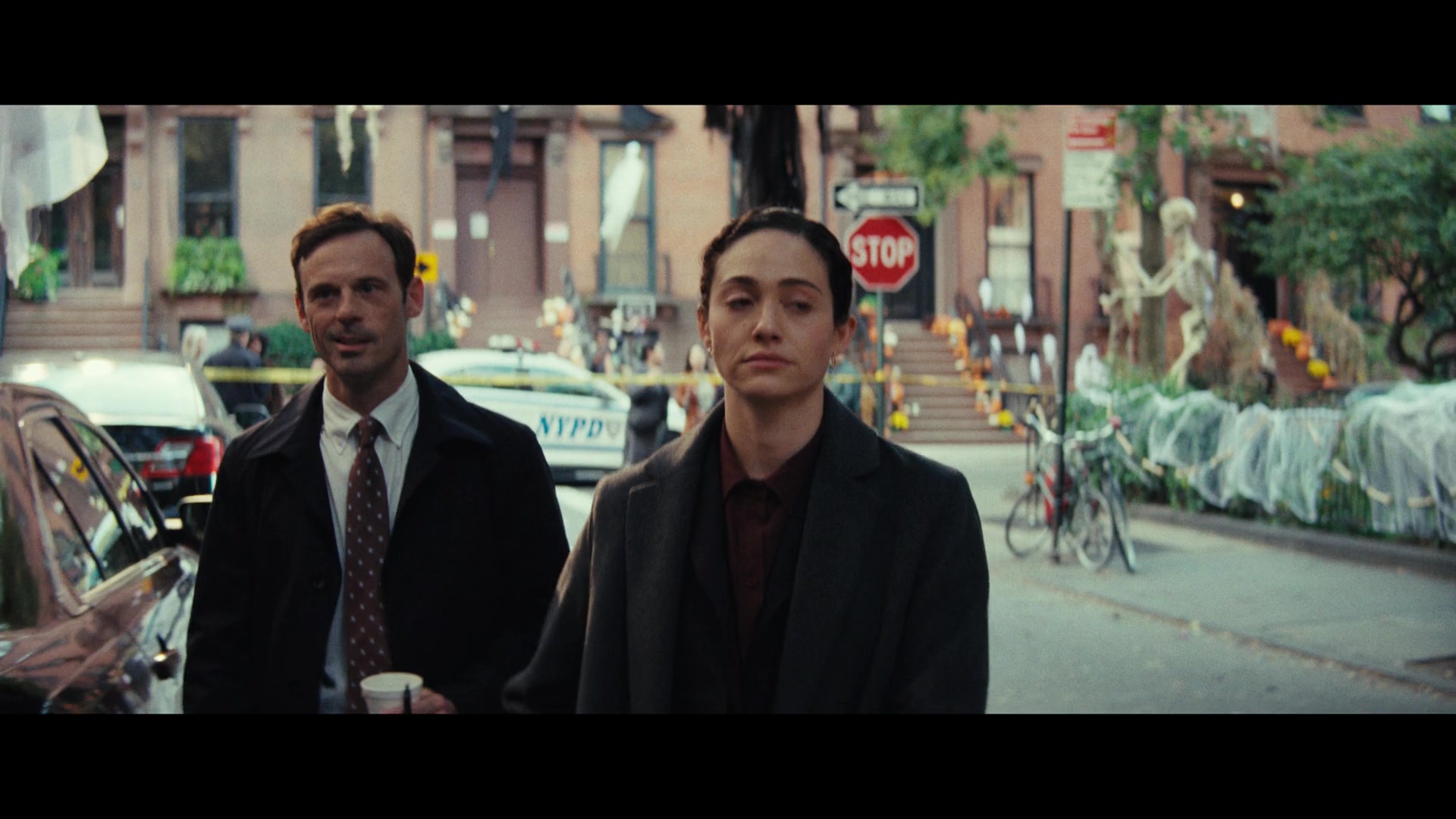Furious_S01E01_The_Gorgon_1080p_ERW_001273.jpg