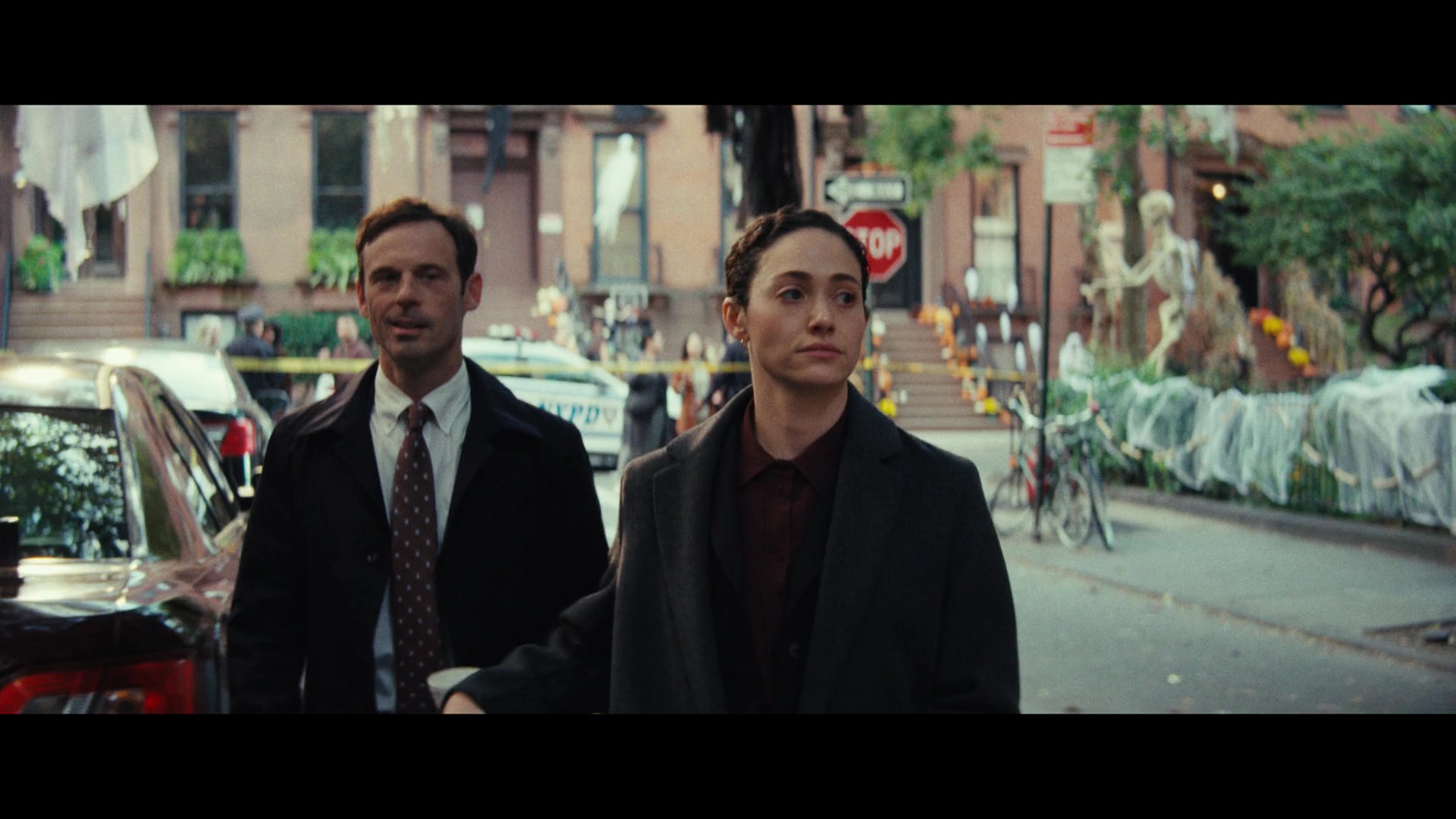 Furious_S01E01_The_Gorgon_1080p_ERW_001274.jpg