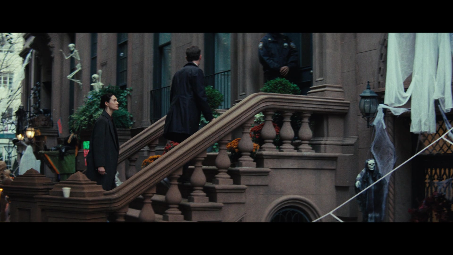 Furious_S01E01_The_Gorgon_1080p_ERW_001327.jpg