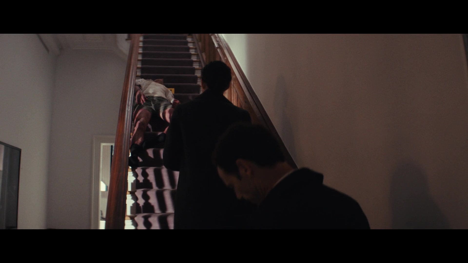 Furious_S01E01_The_Gorgon_1080p_ERW_001422.jpg