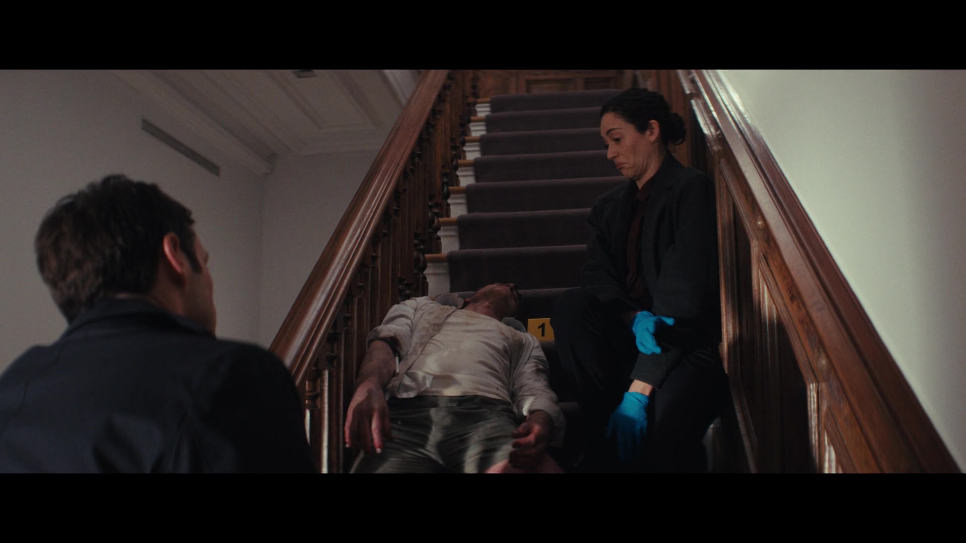 Furious_S01E01_The_Gorgon_1080p_ERW_001465.jpg