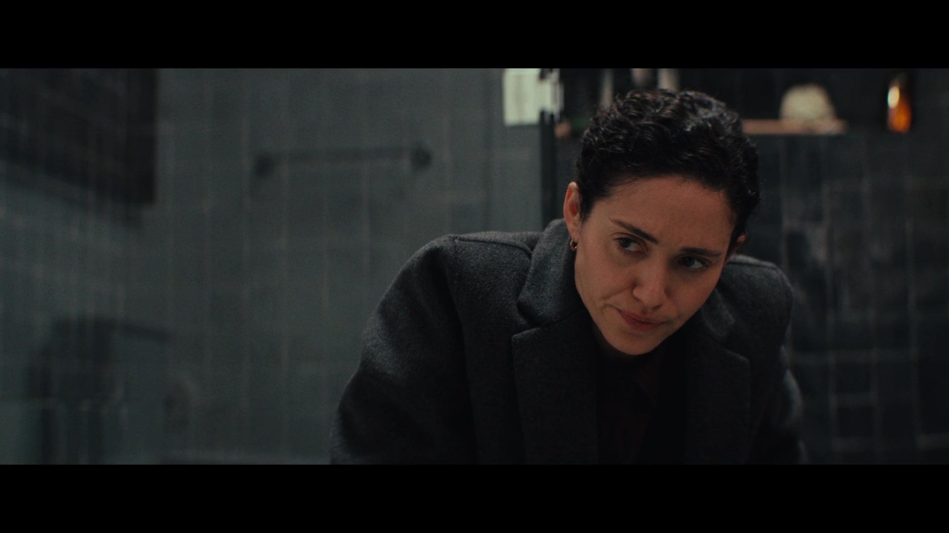 Furious_S01E01_The_Gorgon_1080p_ERW_001630.jpg