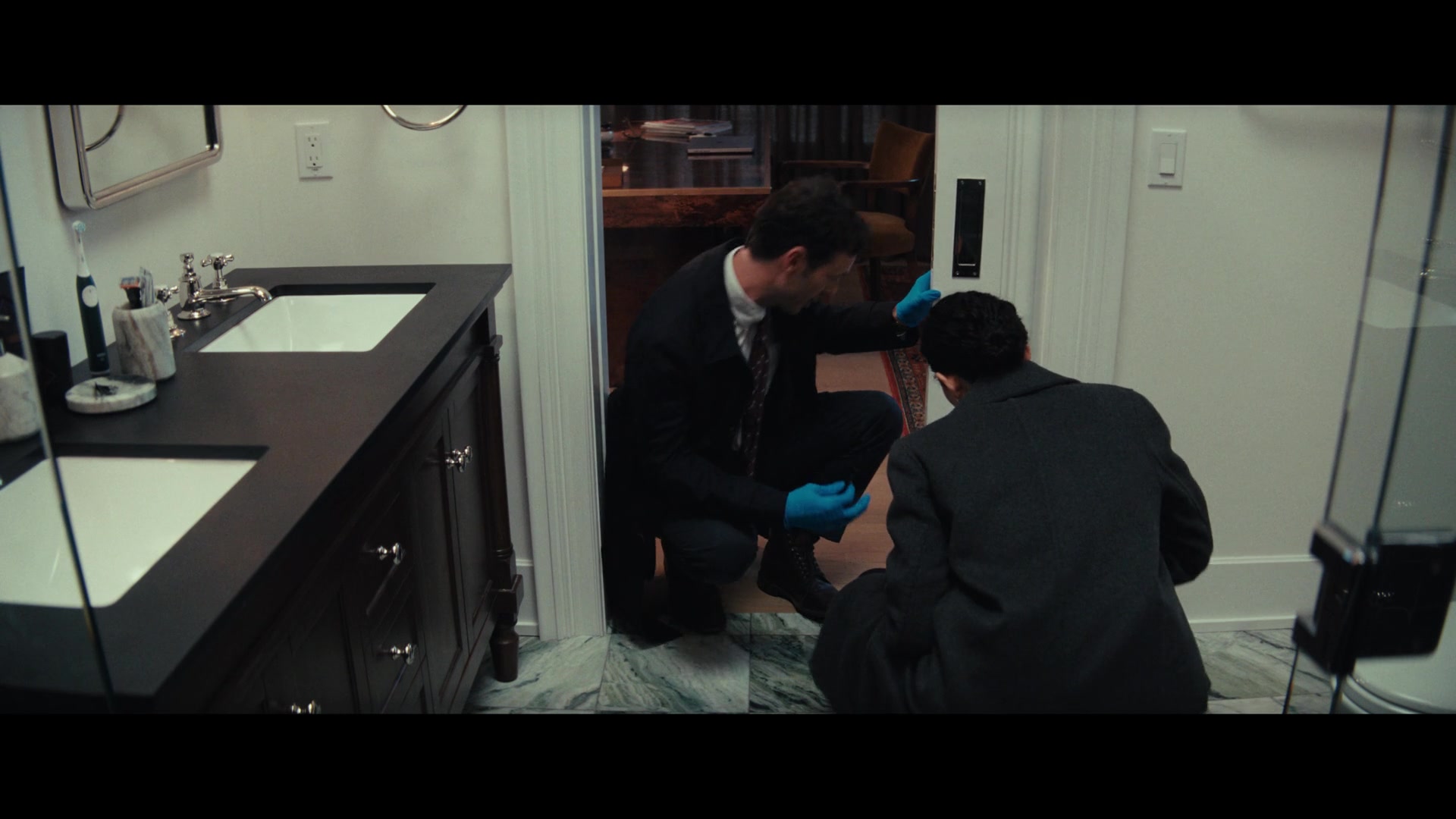 Furious_S01E01_The_Gorgon_1080p_ERW_001662.jpg