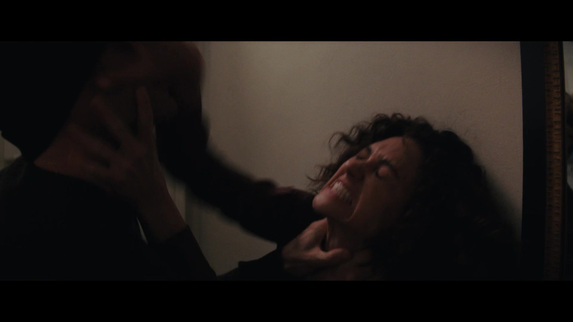 Furious_S01E01_The_Gorgon_1080p_ERW_002420.jpg