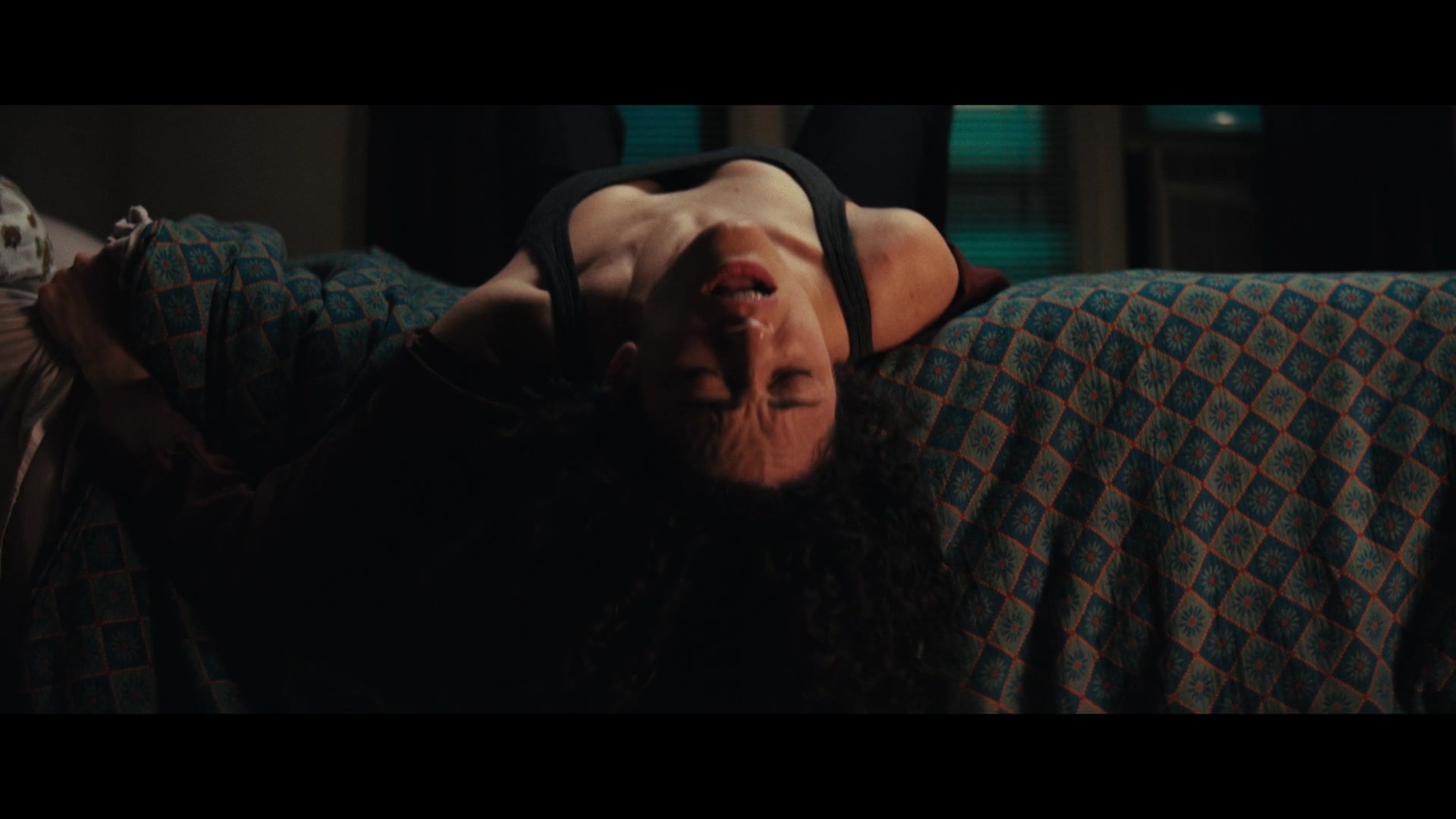 Furious_S01E01_The_Gorgon_1080p_ERW_002540.jpg