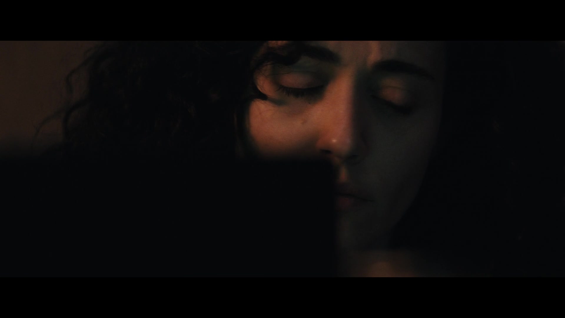 Furious_S01E01_The_Gorgon_1080p_ERW_003036.jpg