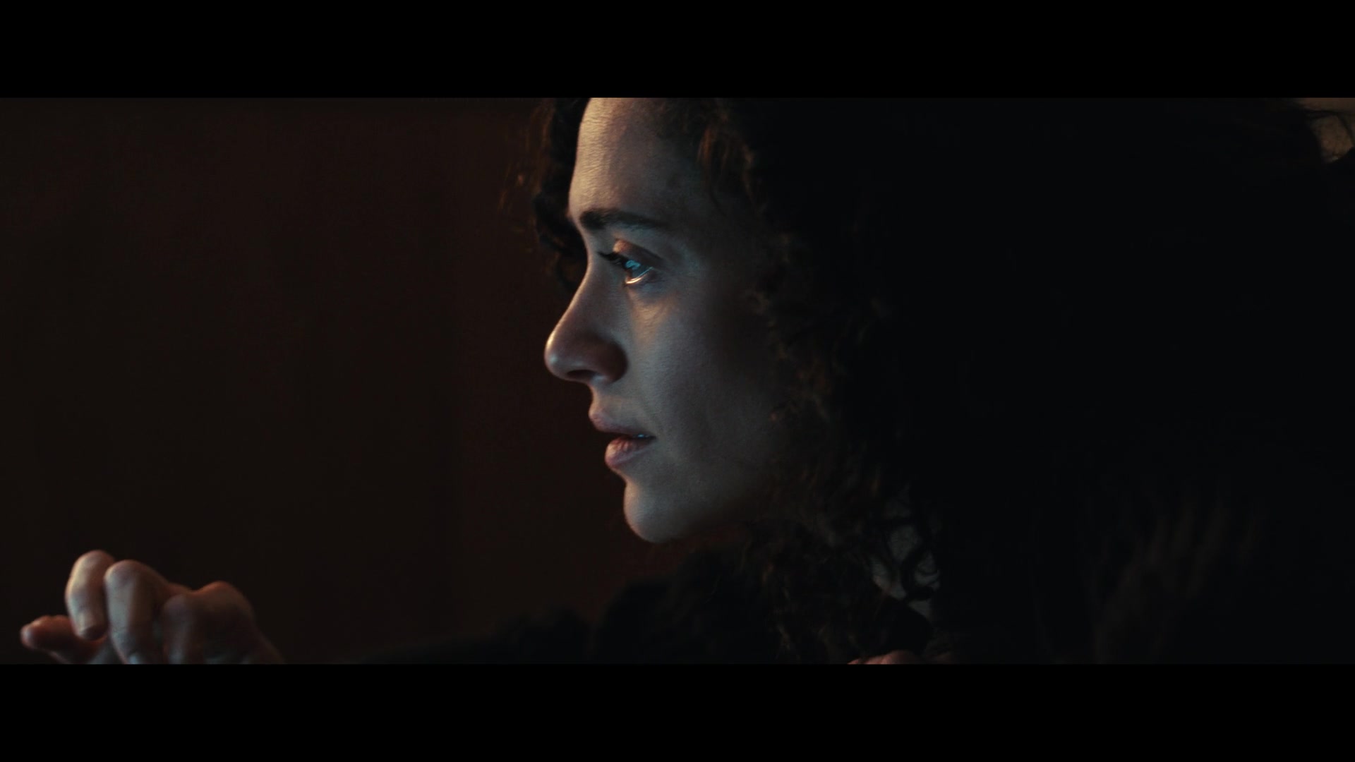 Furious_S01E01_The_Gorgon_1080p_ERW_003131.jpg