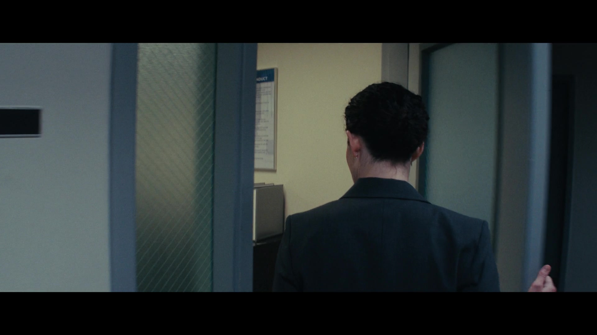 Furious_S01E01_The_Gorgon_1080p_ERW_003147.jpg