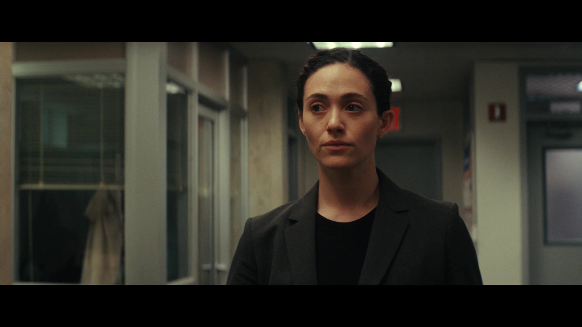 Furious_S01E01_The_Gorgon_1080p_ERW_003229.jpg