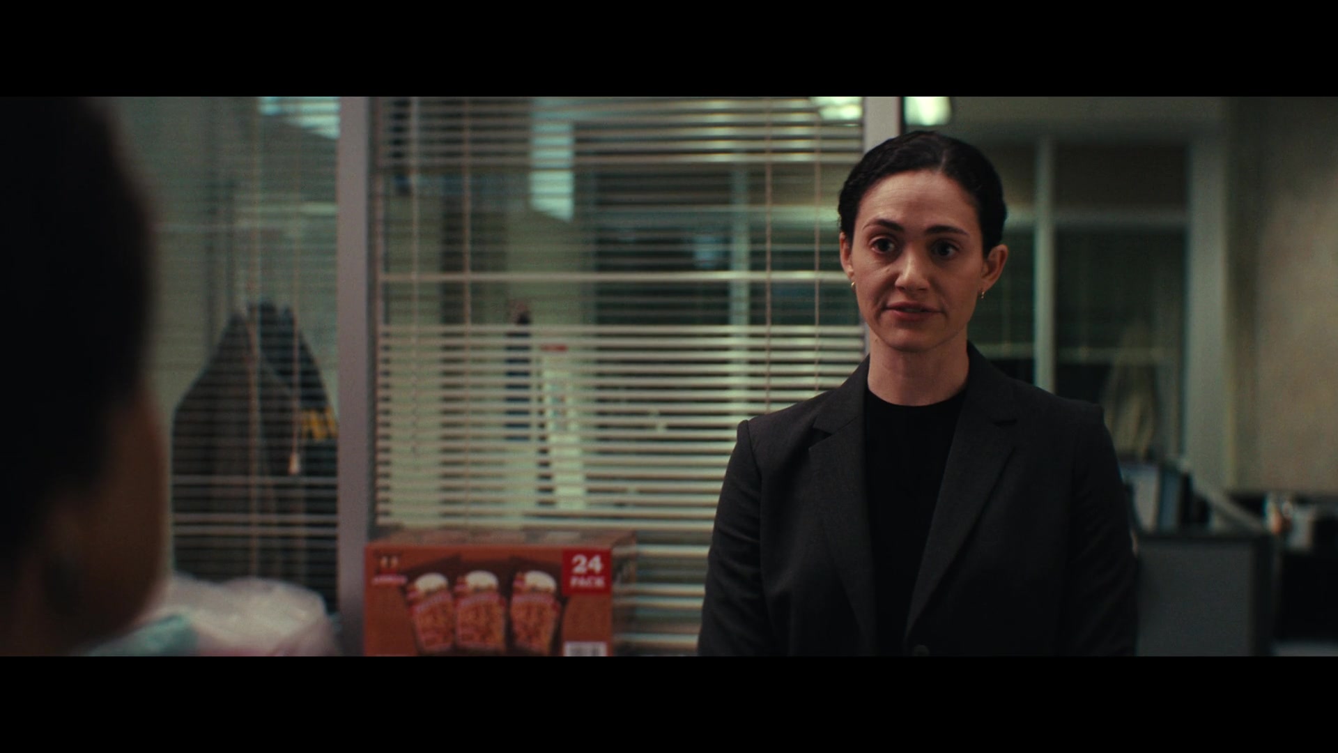 Furious_S01E01_The_Gorgon_1080p_ERW_003326.jpg