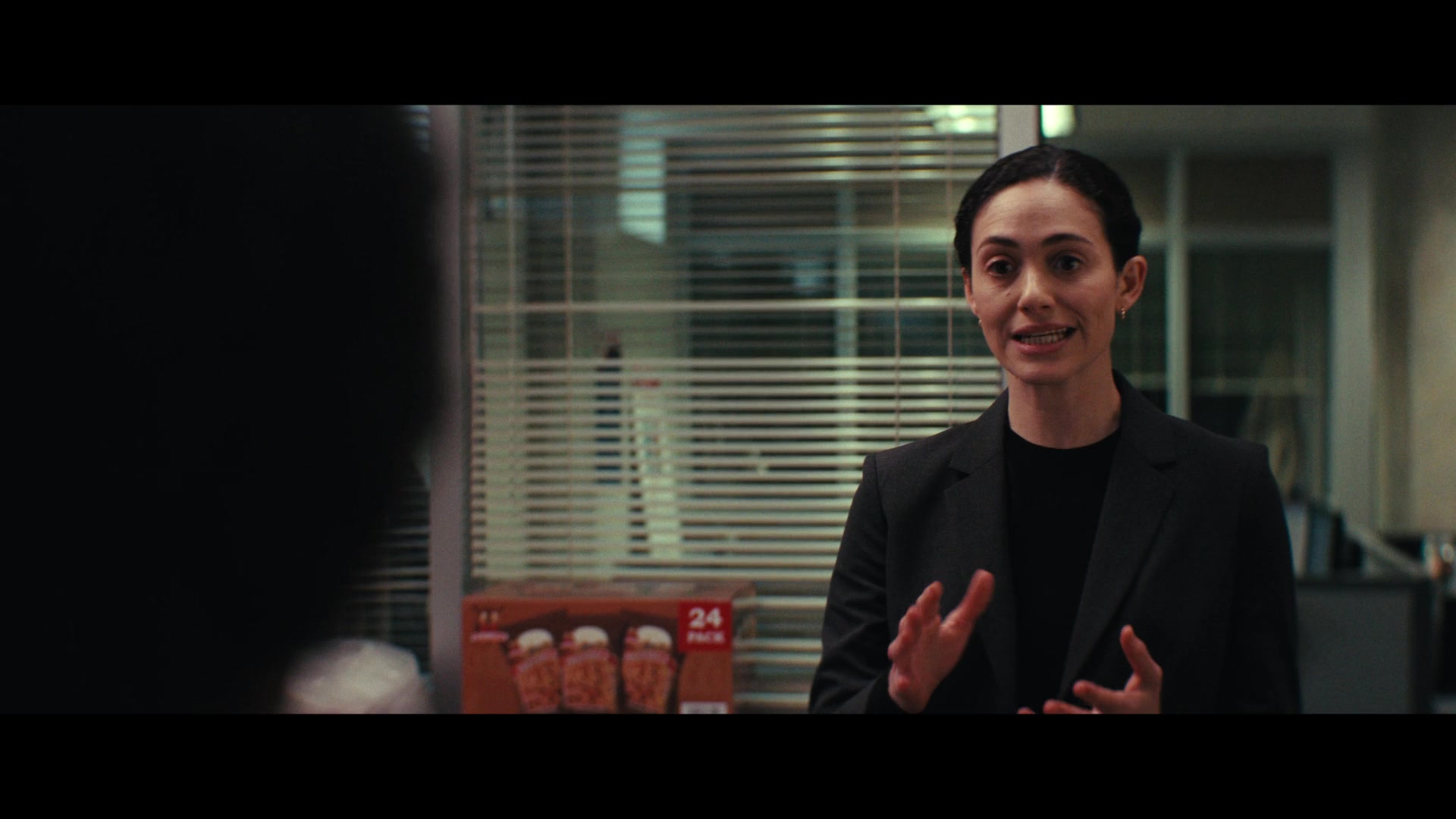 Furious_S01E01_The_Gorgon_1080p_ERW_003337.jpg