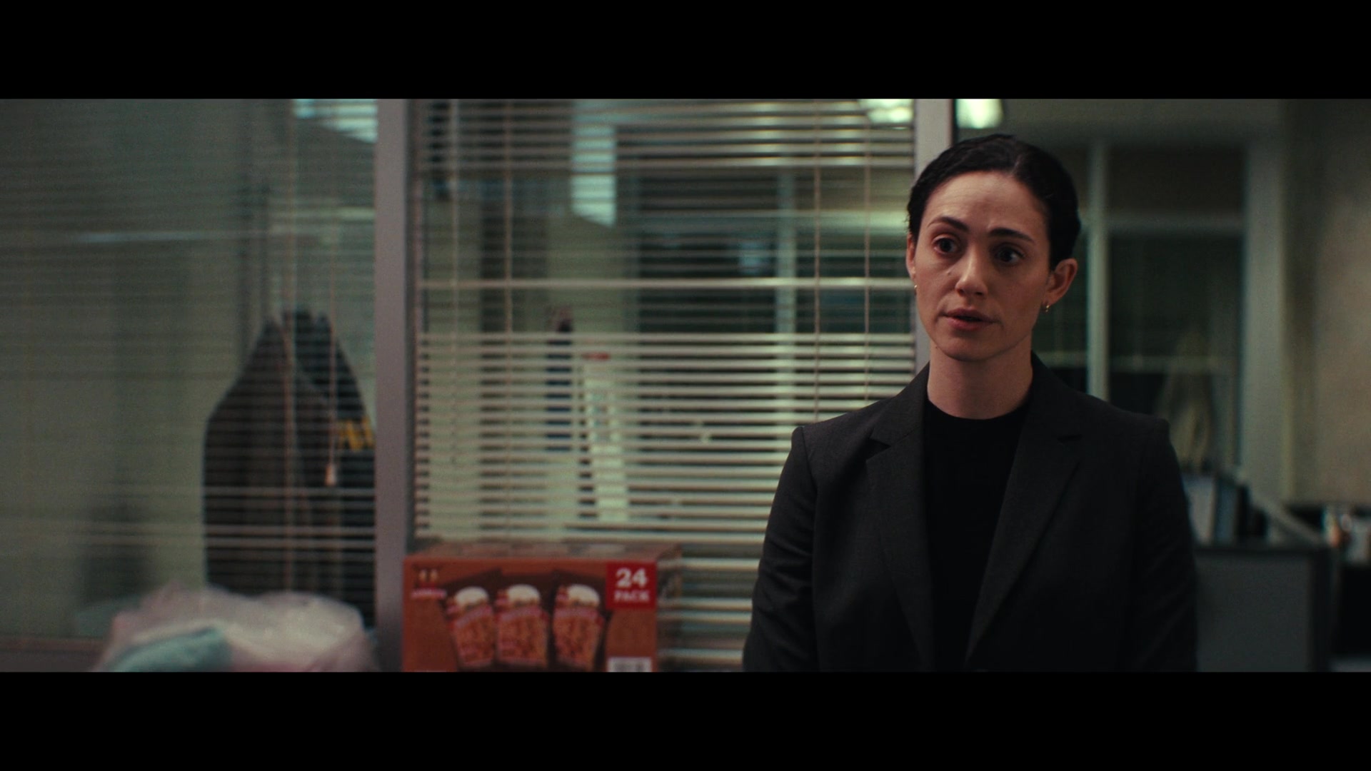 Furious_S01E01_The_Gorgon_1080p_ERW_003382.jpg