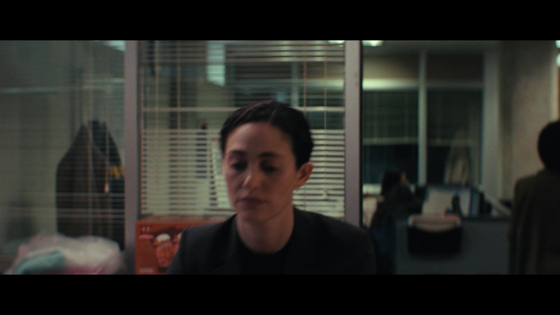 Furious_S01E01_The_Gorgon_1080p_ERW_003457.jpg