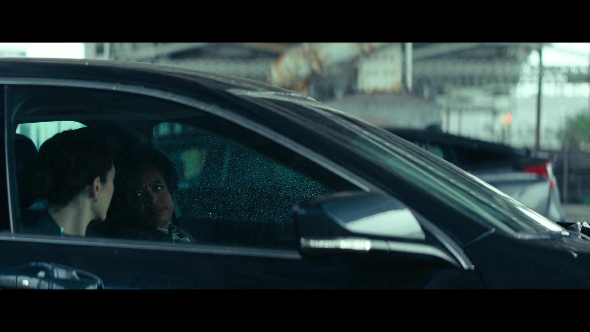 Furious_S01E01_The_Gorgon_1080p_ERW_003788.jpg