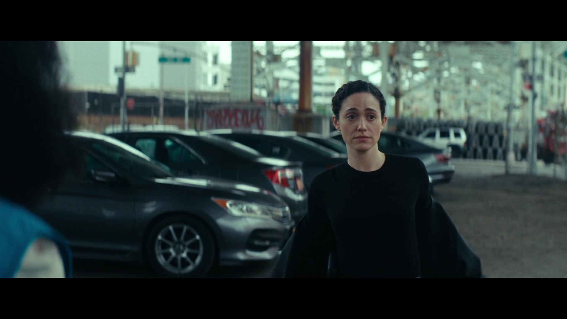 Furious_S01E01_The_Gorgon_1080p_ERW_004061.jpg
