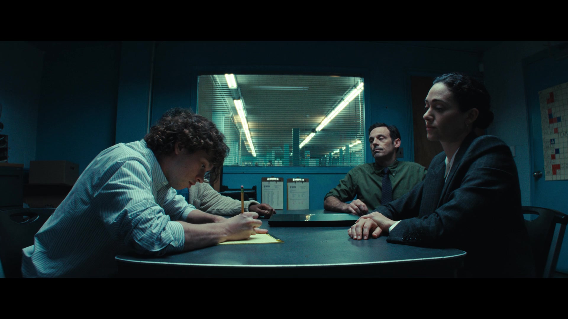 Furious_S01E01_The_Gorgon_1080p_ERW_004480.jpg