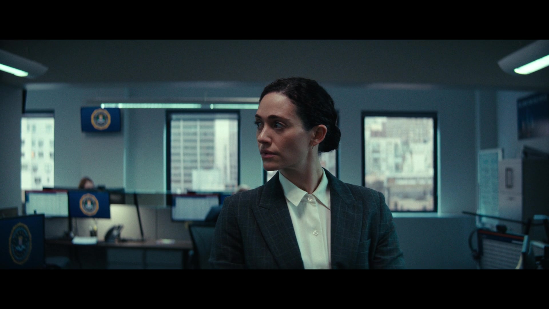 Furious_S01E01_The_Gorgon_1080p_ERW_004619.jpg