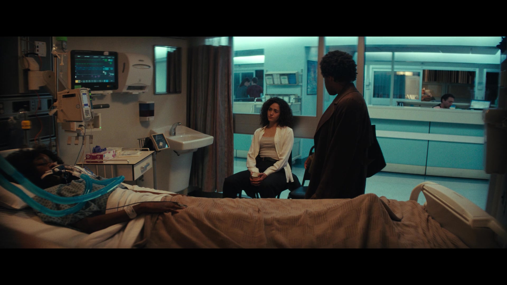 Furious_S01E01_The_Gorgon_1080p_ERW_005216.jpg