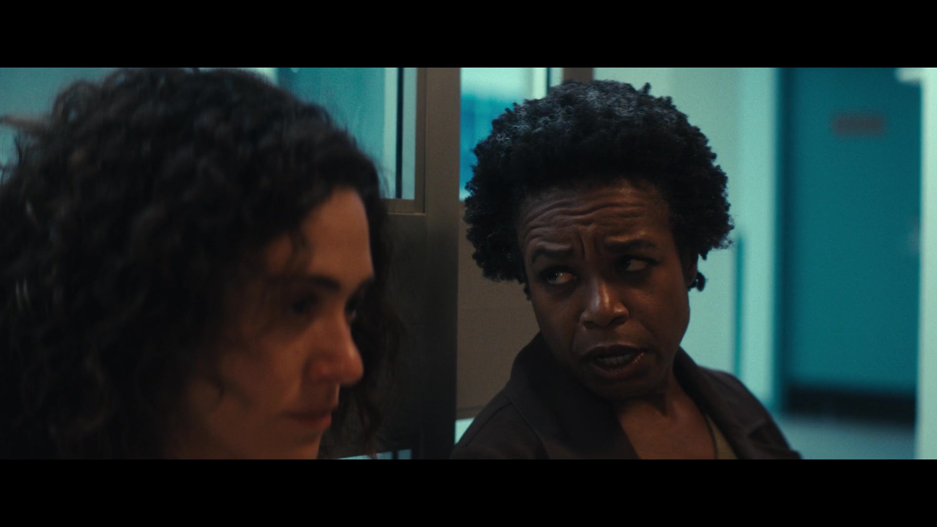 Furious_S01E01_The_Gorgon_1080p_ERW_006195.jpg