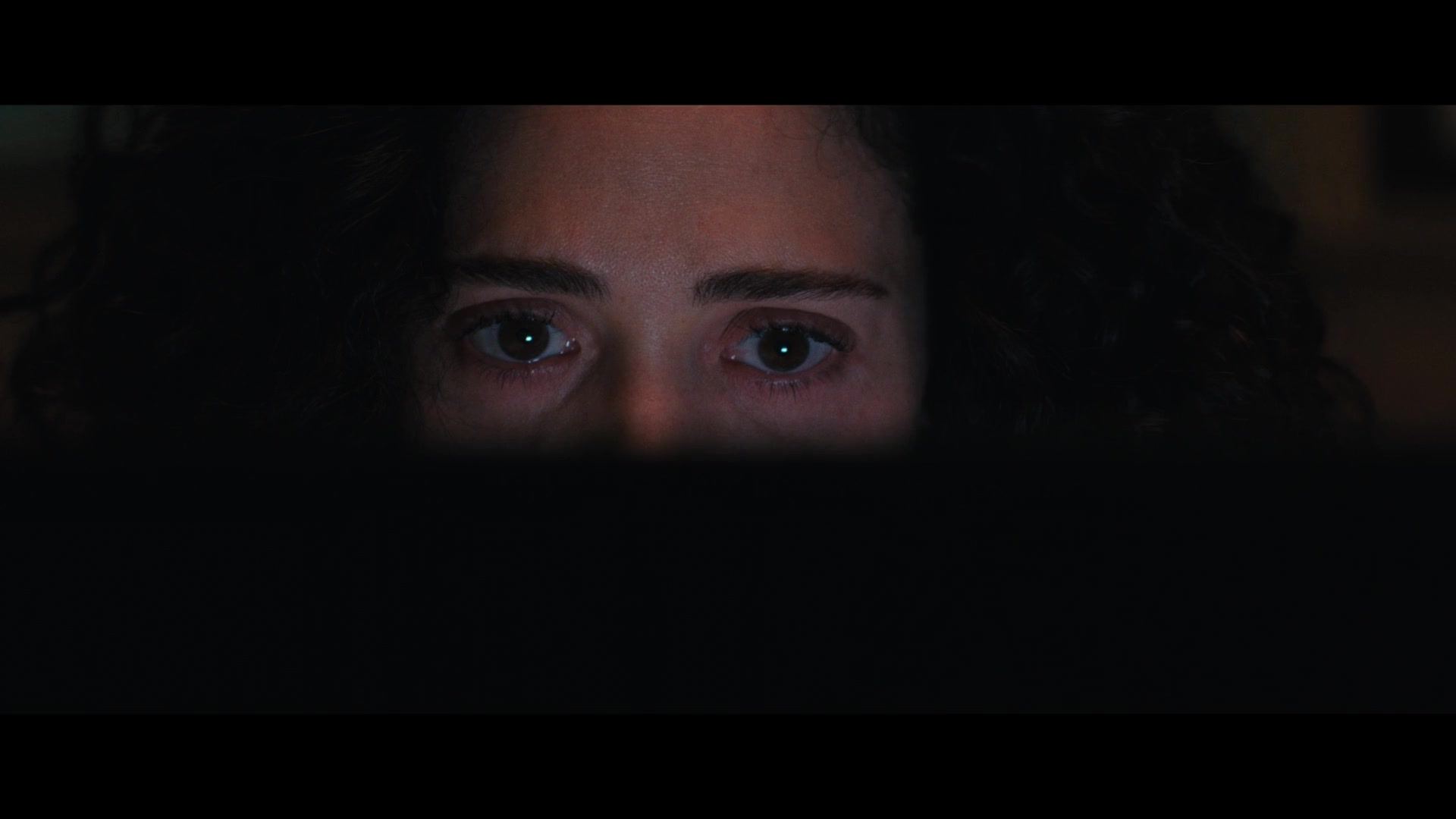 Furious_S01E01_The_Gorgon_1080p_ERW_006650.jpg
