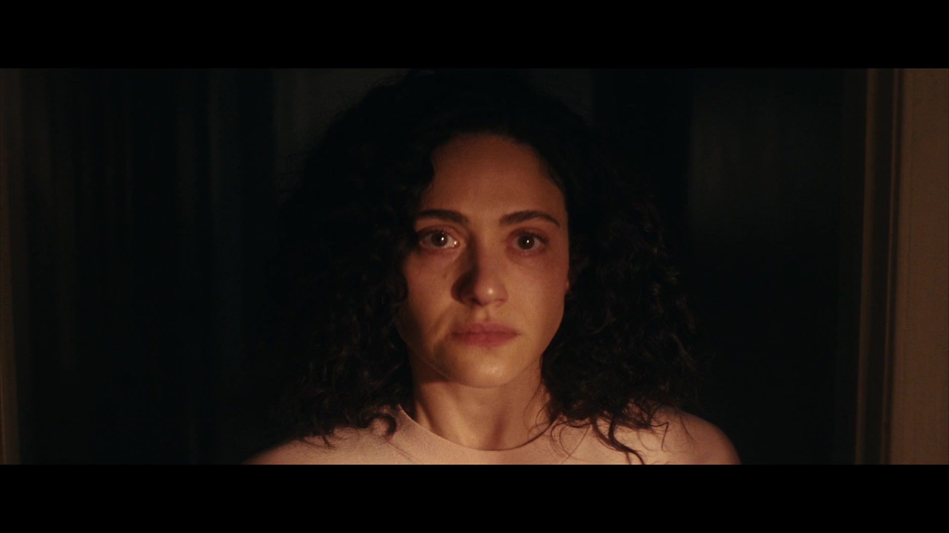 Furious_S01E02_My_Life_Had_Stood_A_Loaded_Gun_1080p_ERW_000264.jpg