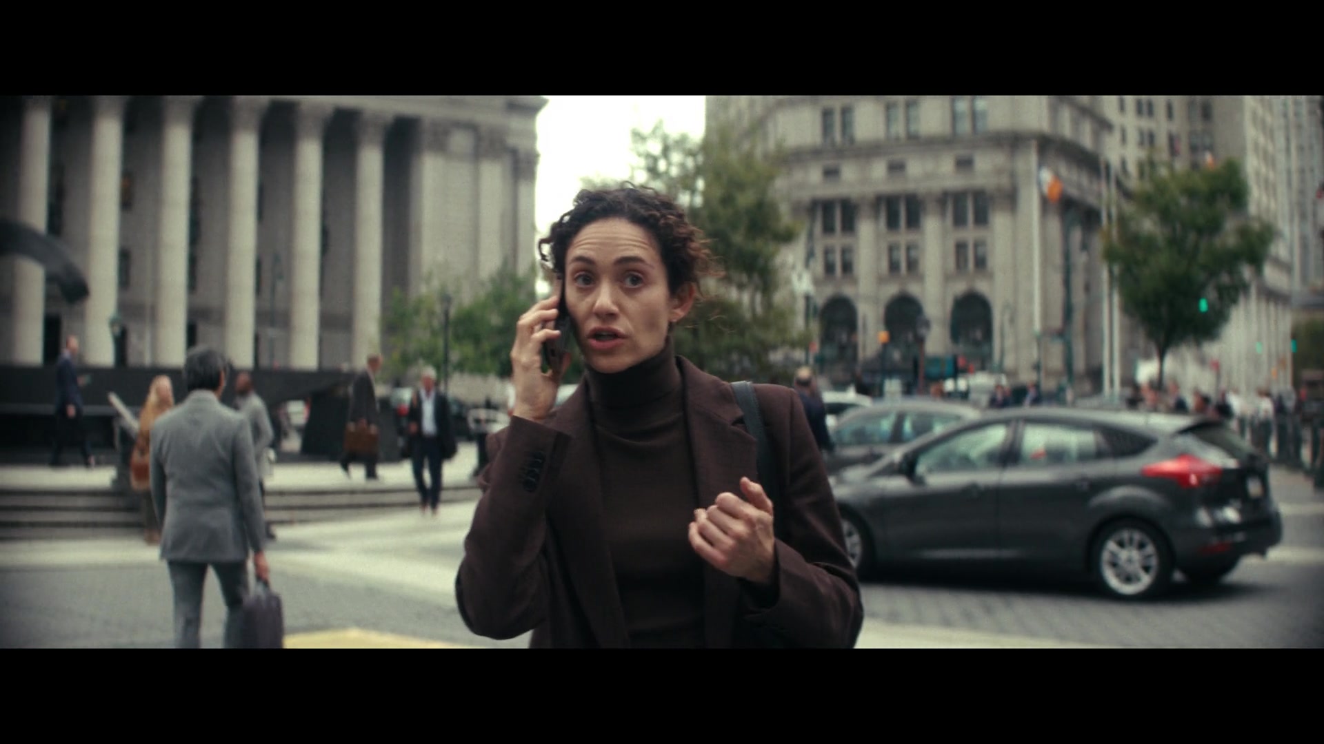 Furious_S01E02_My_Life_Had_Stood_A_Loaded_Gun_1080p_ERW_000812.jpg