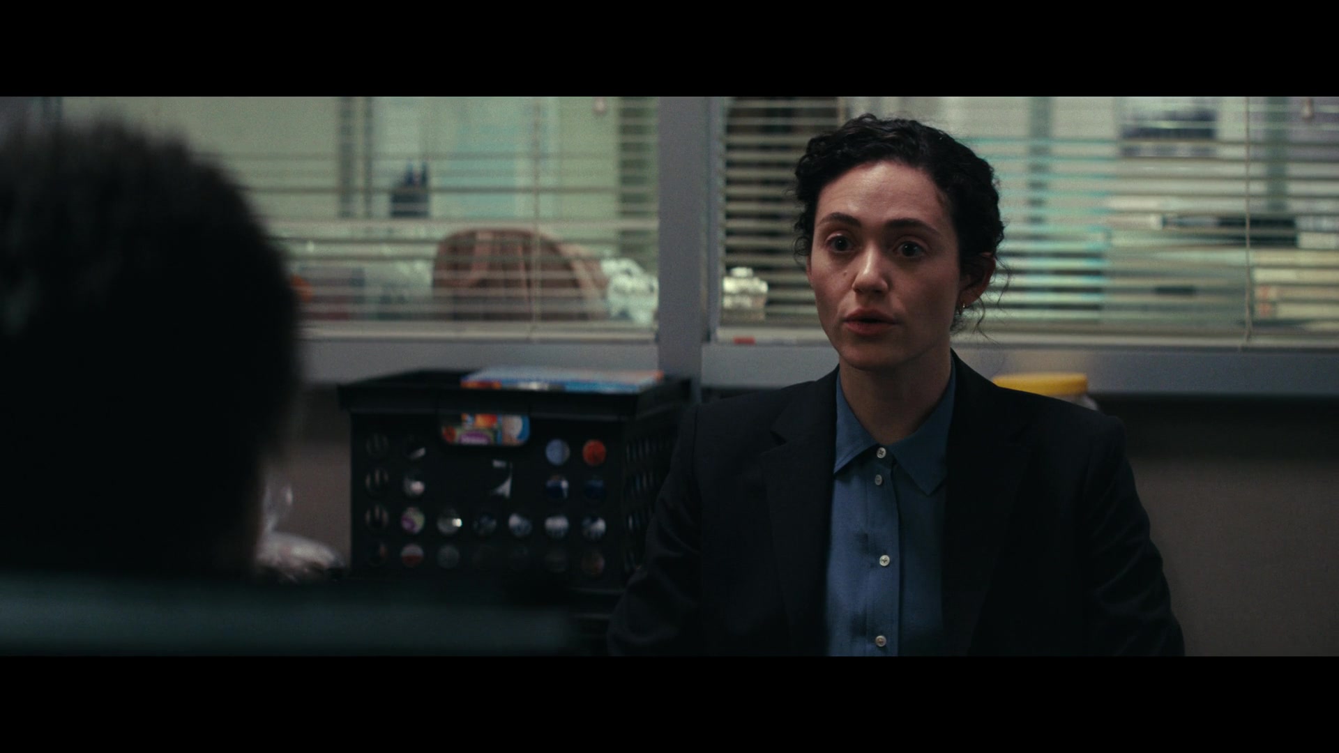 Furious_S01E02_My_Life_Had_Stood_A_Loaded_Gun_1080p_ERW_001308.jpg