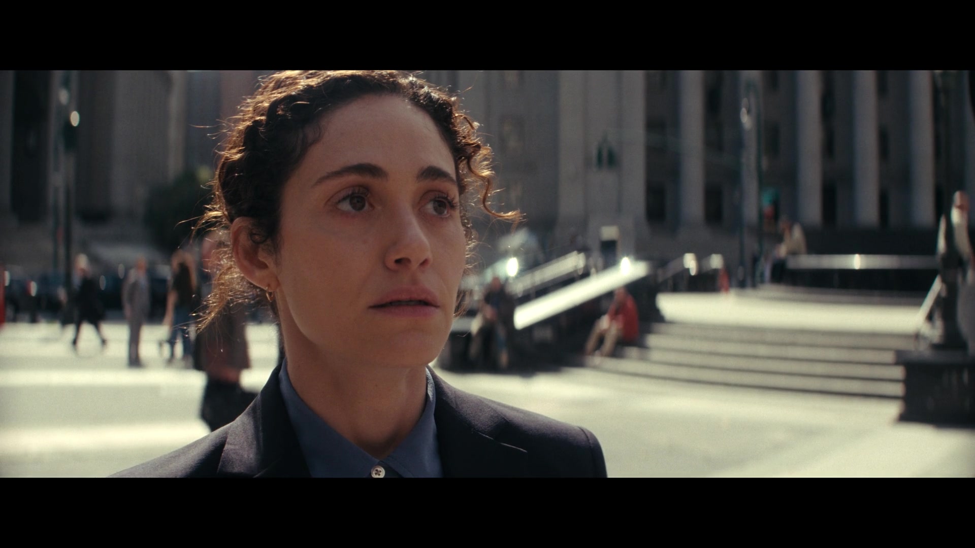 Furious_S01E02_My_Life_Had_Stood_A_Loaded_Gun_1080p_ERW_001635.jpg