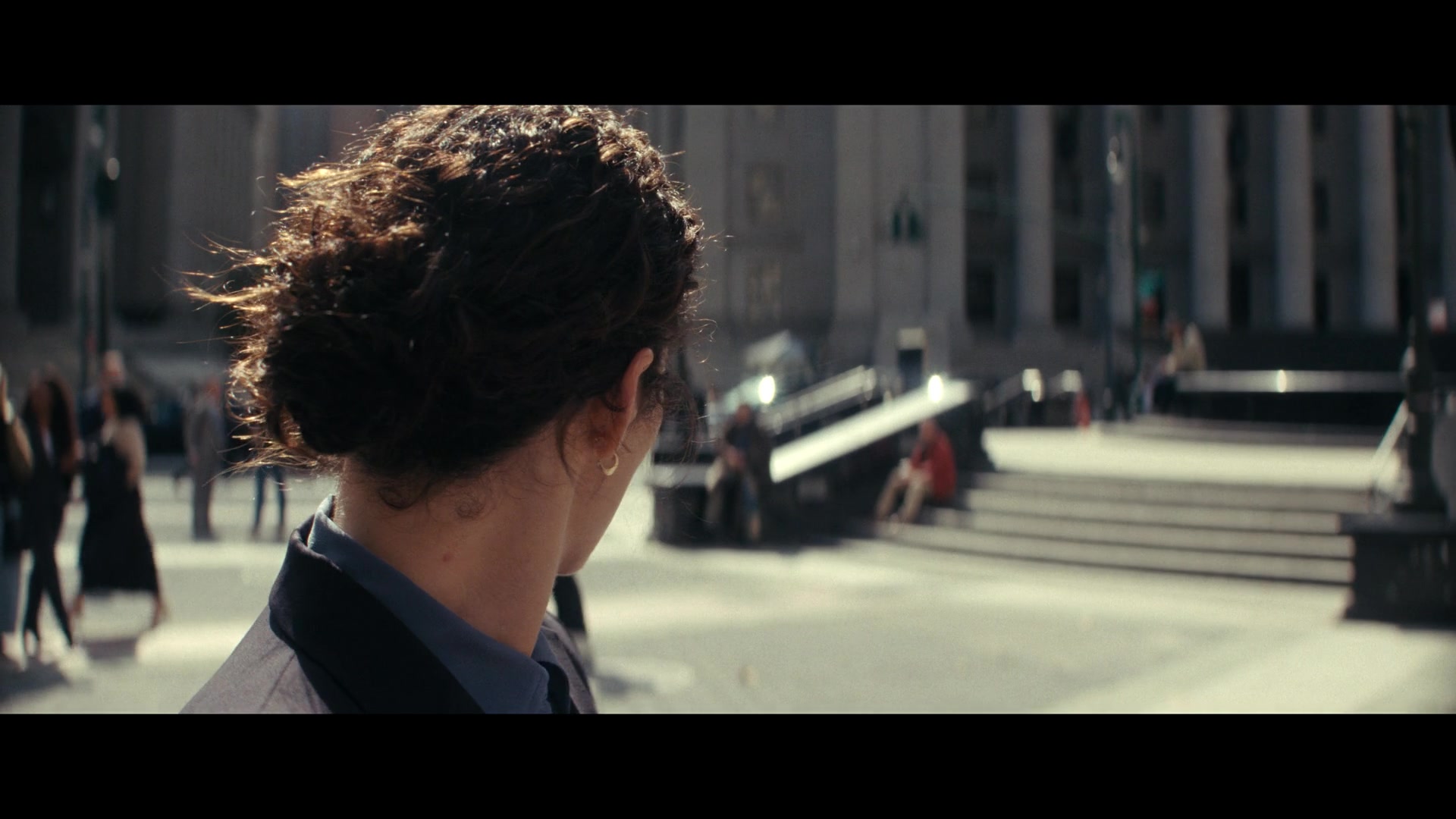 Furious_S01E02_My_Life_Had_Stood_A_Loaded_Gun_1080p_ERW_001642.jpg