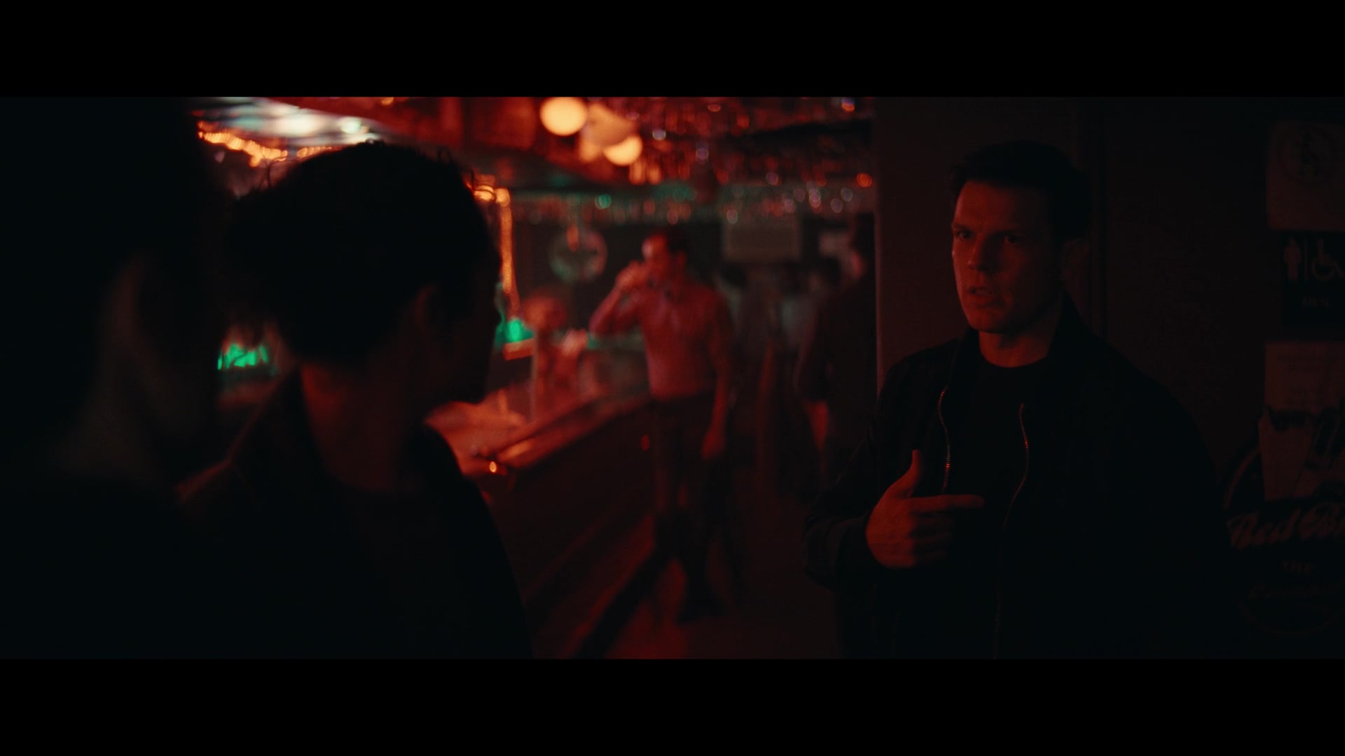 Furious_S01E02_My_Life_Had_Stood_A_Loaded_Gun_1080p_ERW_002376.jpg