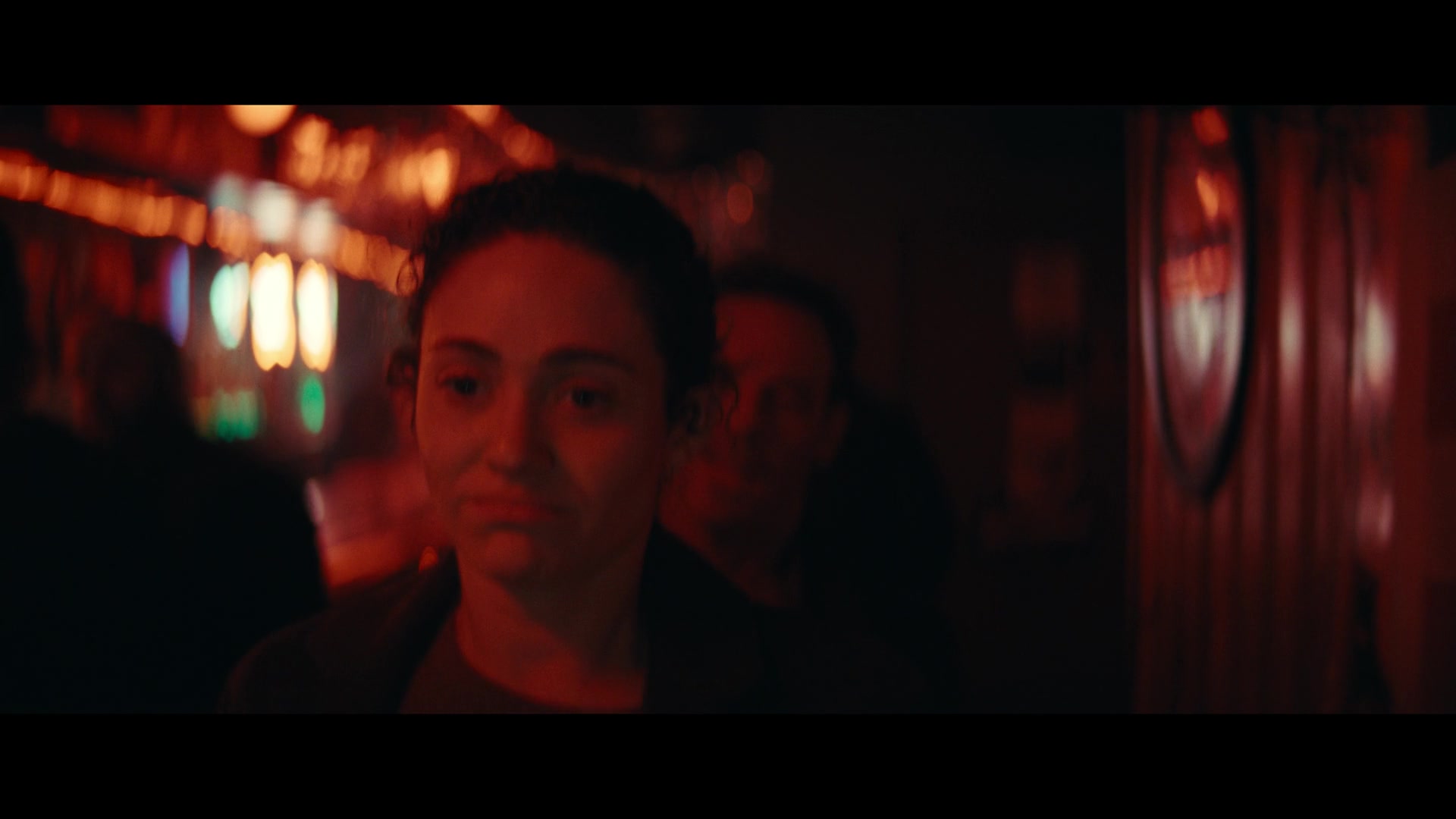 Furious_S01E02_My_Life_Had_Stood_A_Loaded_Gun_1080p_ERW_002408.jpg