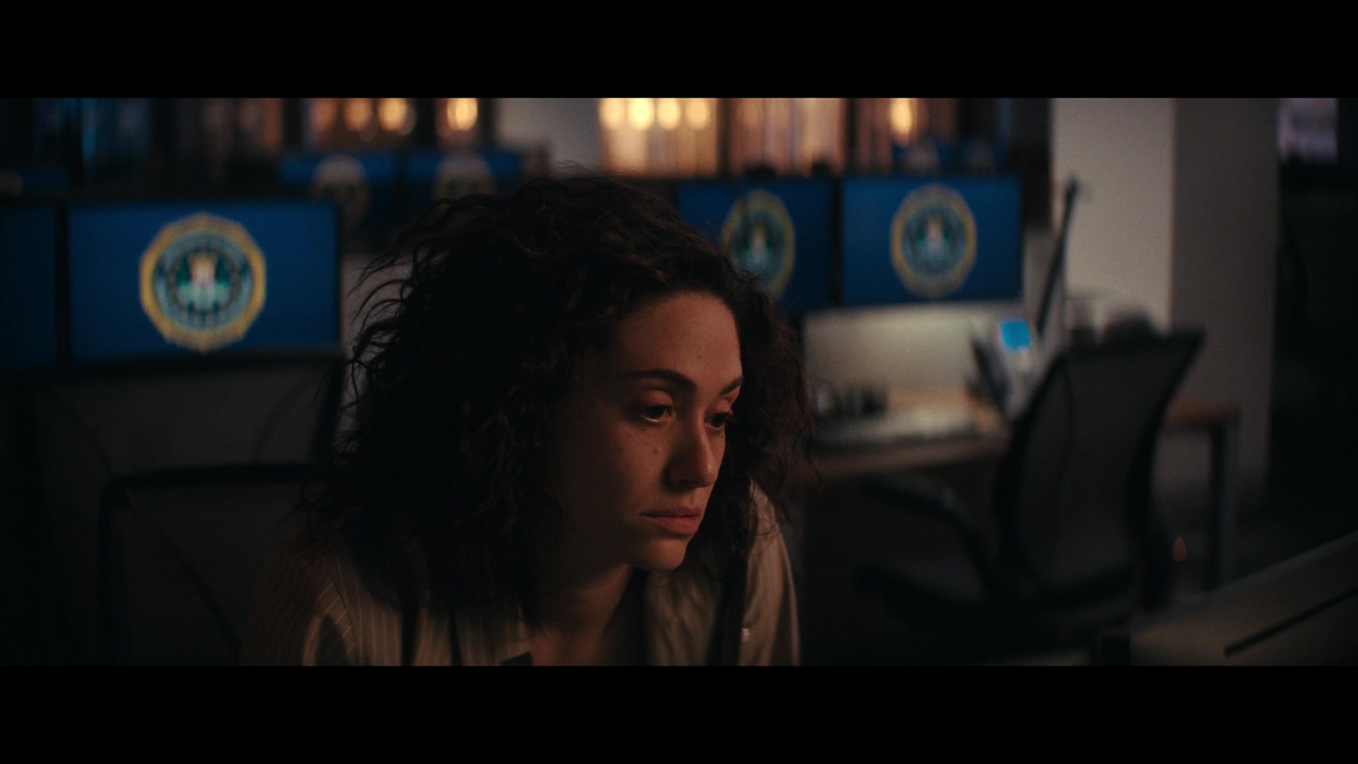 Furious_S01E02_My_Life_Had_Stood_A_Loaded_Gun_1080p_ERW_002478.jpg