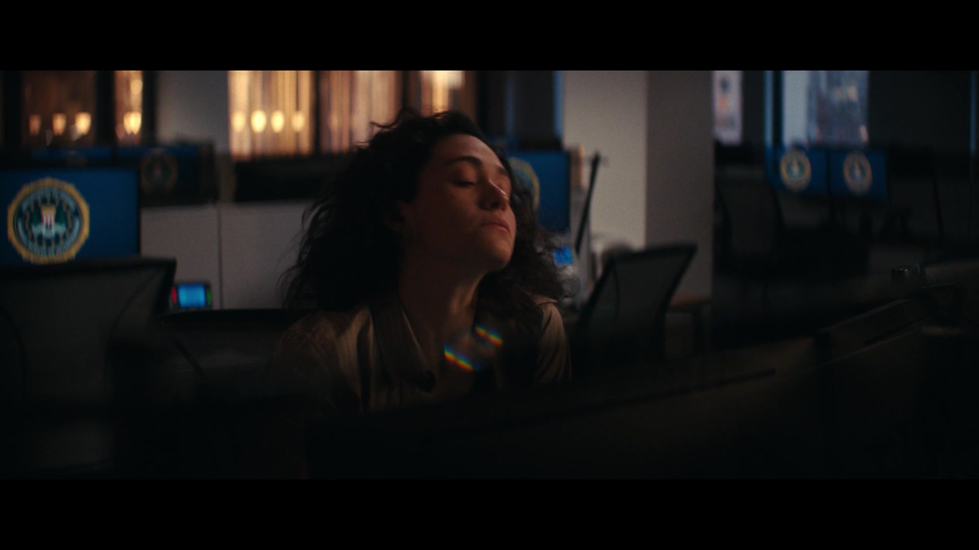 Furious_S01E02_My_Life_Had_Stood_A_Loaded_Gun_1080p_ERW_002490.jpg