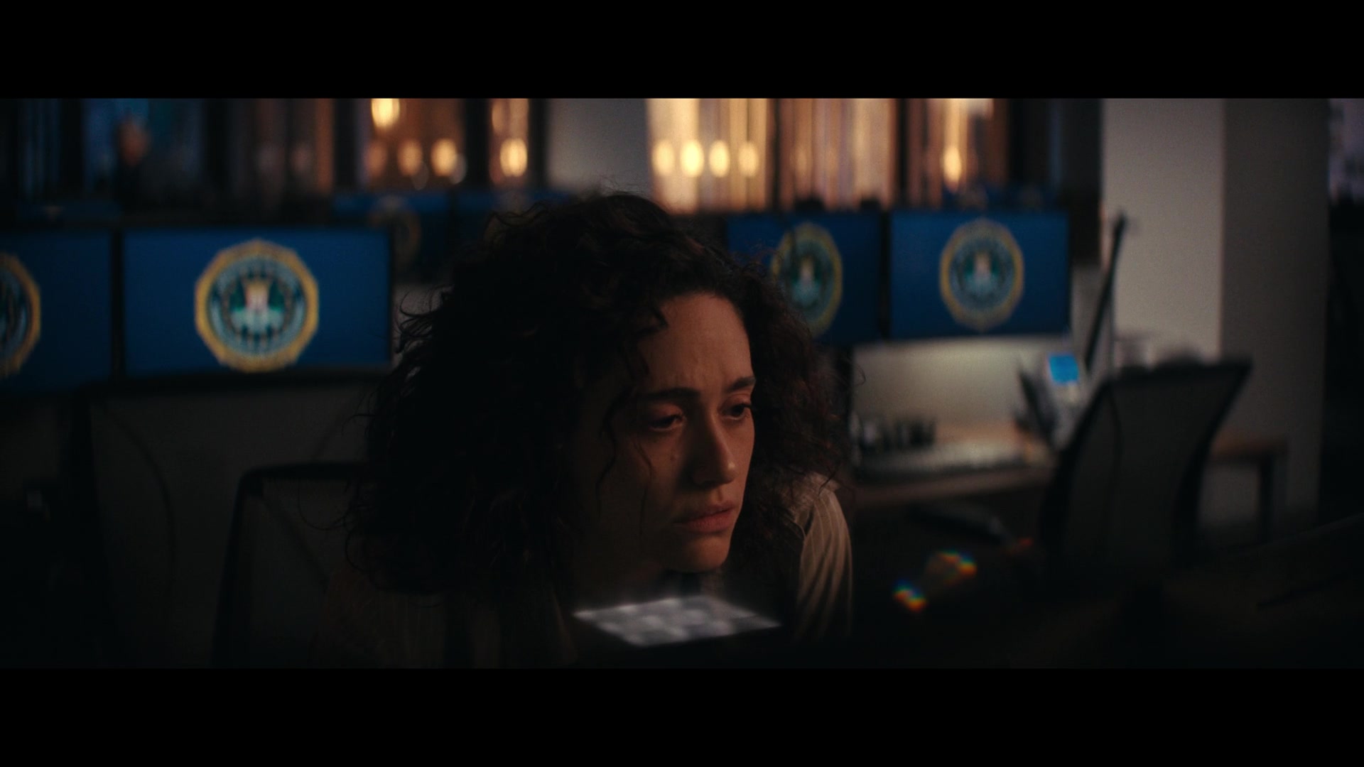 Furious_S01E02_My_Life_Had_Stood_A_Loaded_Gun_1080p_ERW_002504.jpg