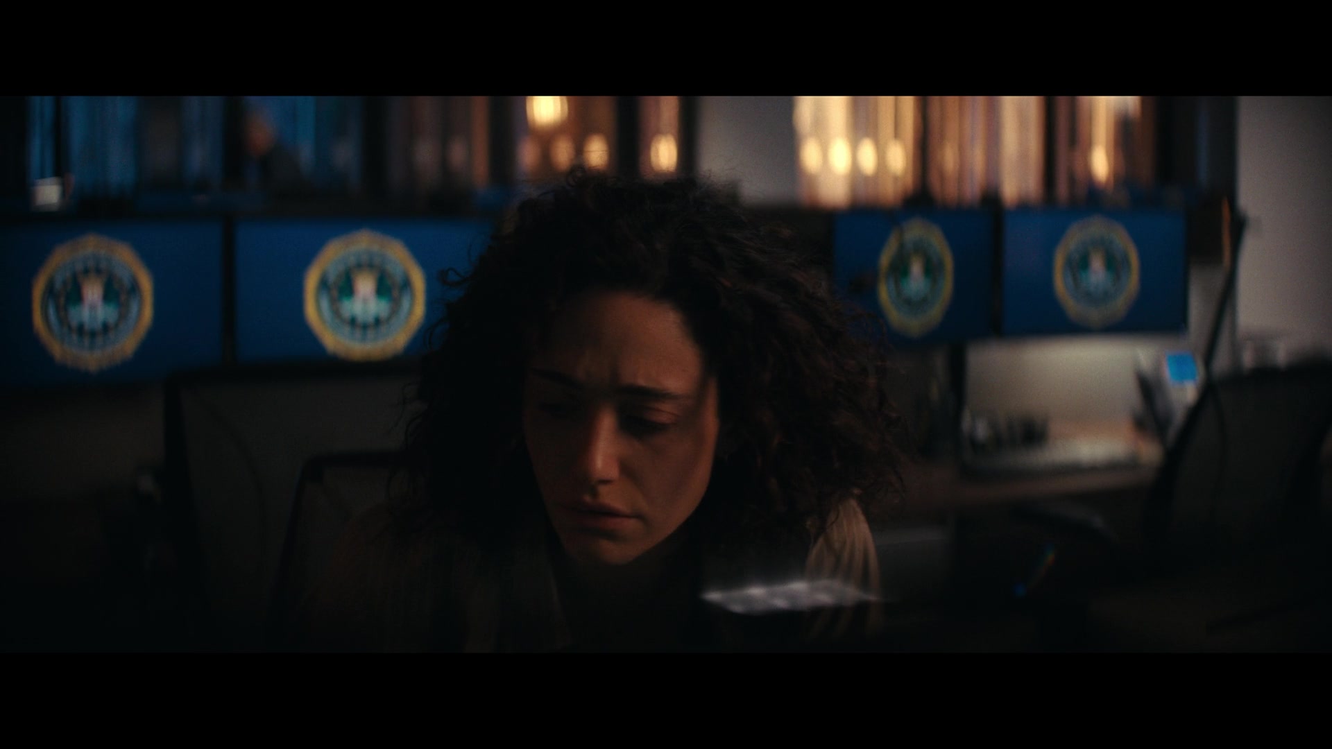Furious_S01E02_My_Life_Had_Stood_A_Loaded_Gun_1080p_ERW_002515.jpg